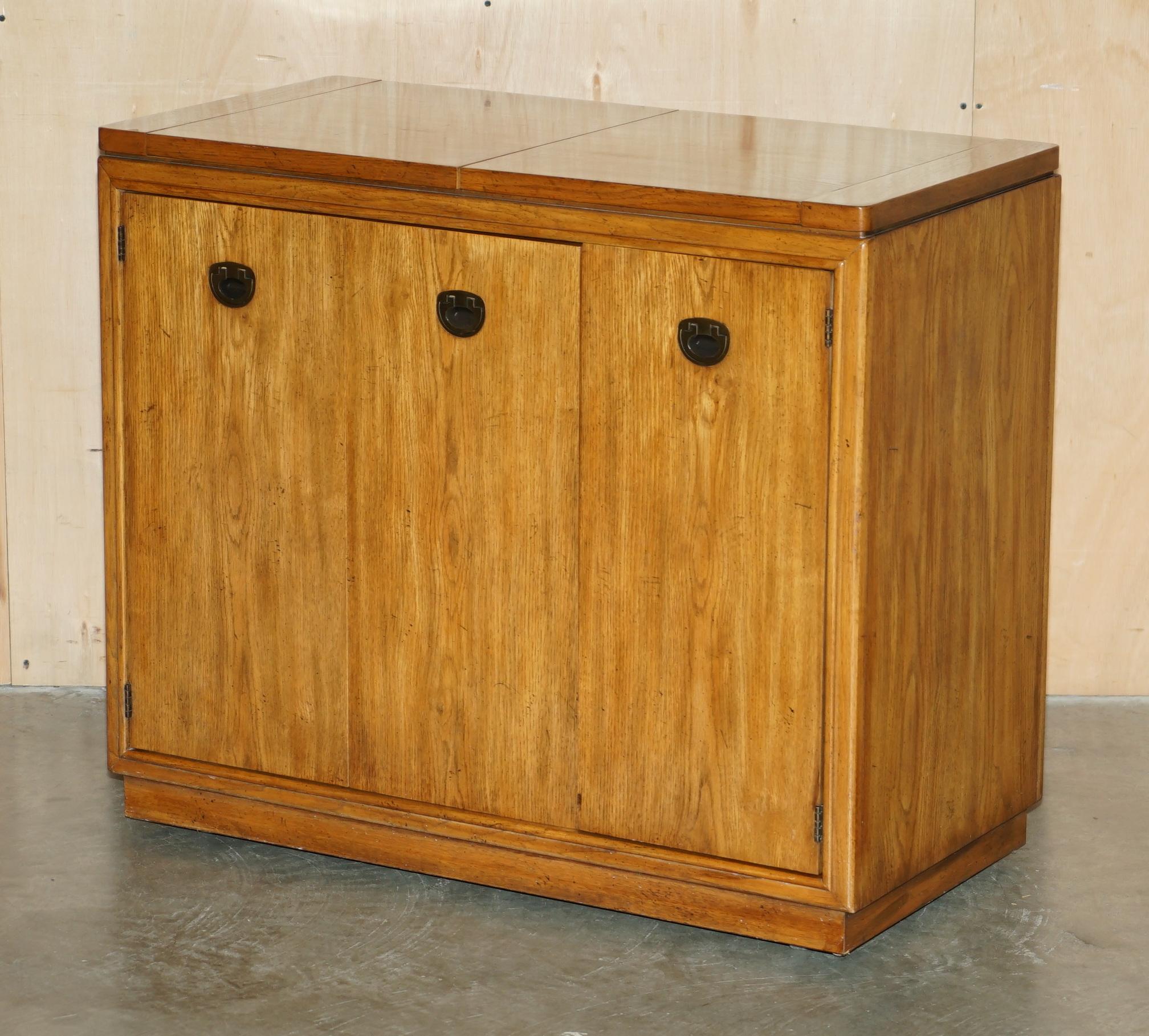 Royal House Antiques

Royal House Antiques is delighted to offer for sale this lovely original circa 1960’s vintage teak home bar on wheels retailed by Drexel 

Please note the delivery fee listed is just a guide, it covers within the M25 only for
