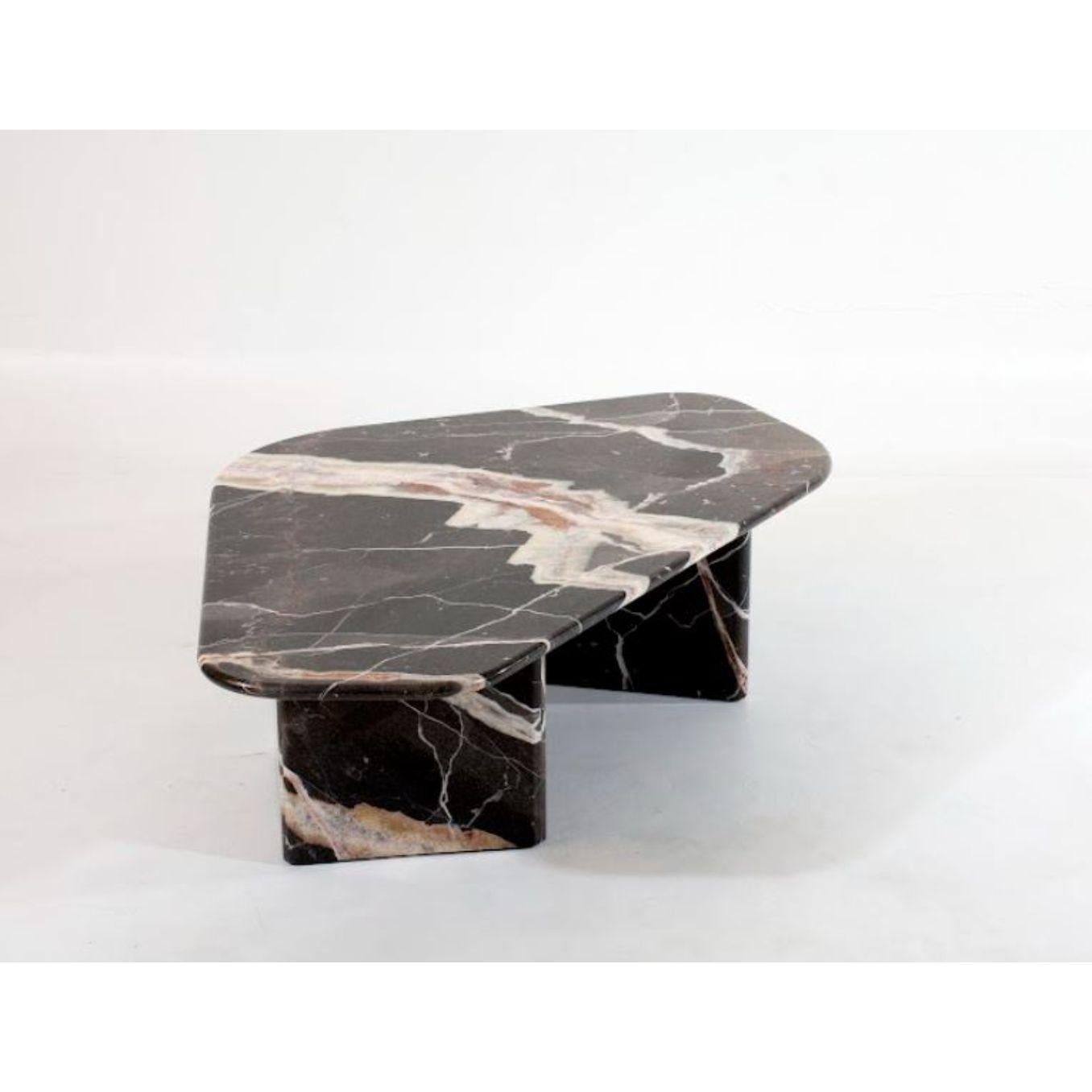 Collected Memory Coffee Table 2 by Claste 
Dimensions: D 43.2 x W 45.7 x H 30.5 cm.
Material: Marble
Weight: 27.3 kg

Since 2017 Quinlan Osborne has cultivated an aesthetic in his work that is rooted in the passion for contemporary design he
