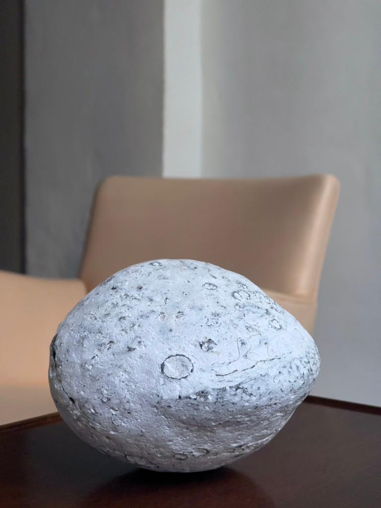 Collected Sculptural Danian-Aged Round Stone Formed 63 Million Years ago In Good Condition For Sale In København K, 84