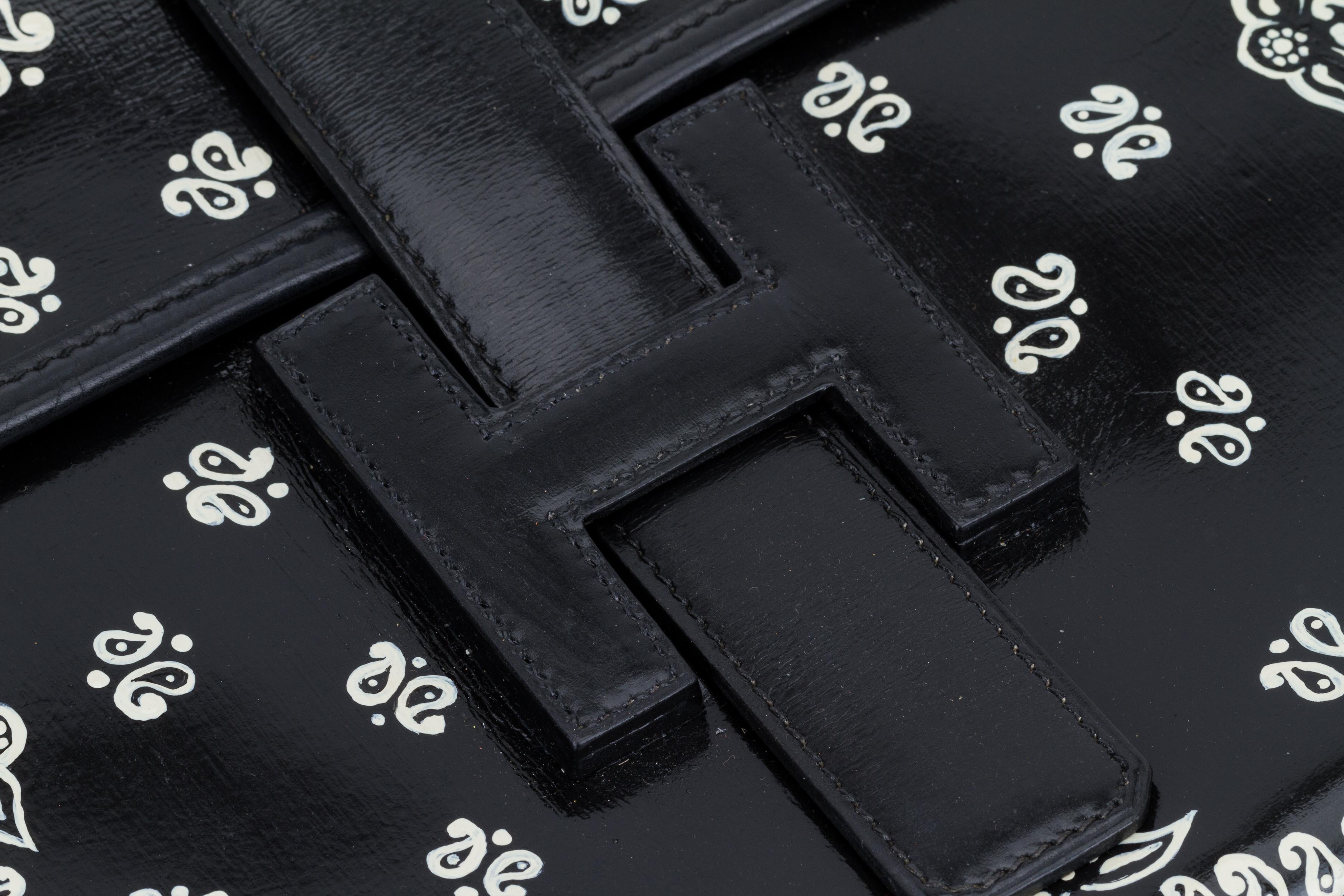 Sammlerstück 1992 Hermès Black Box Jige Clutch Bandana Bag im Angebot 5