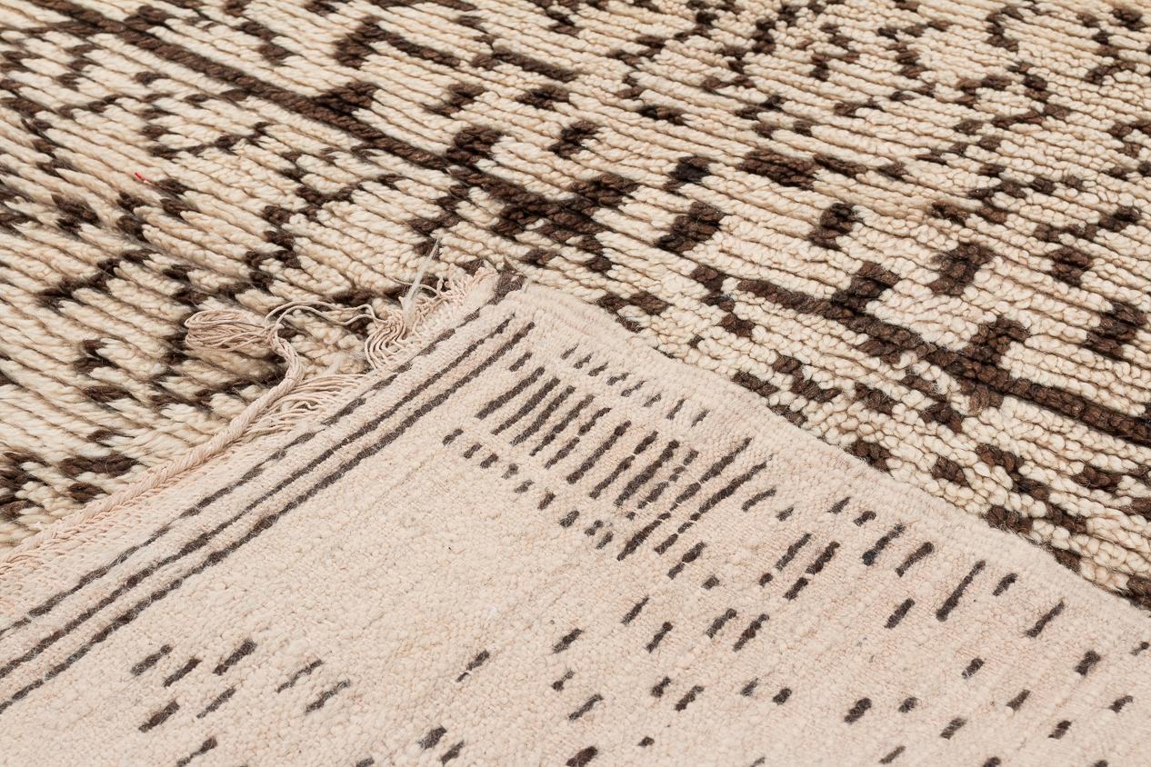 Collectible Antique Vintage Authentic Natural White Moroccan Shag Area Rug For Sale 1