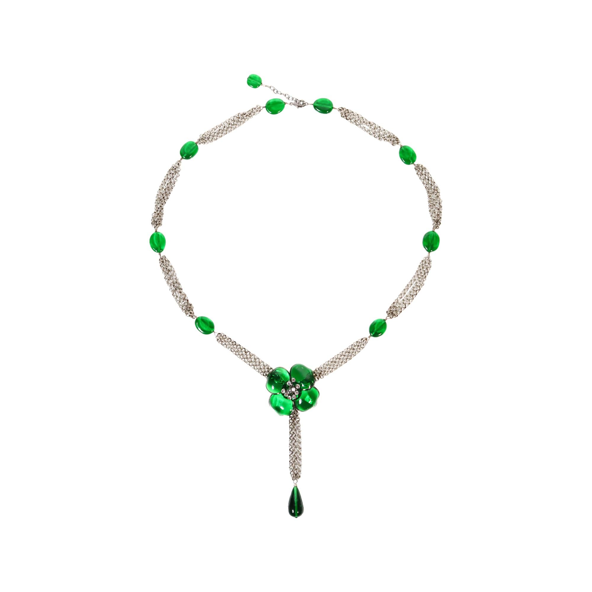 Collana da collezione Augustine Gripooix in argento con fiore verde circa anni 2000 In condizioni buone in vendita a New York, NY