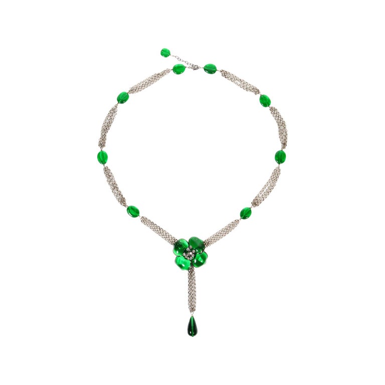 Collectible Augustine Gripooix Silver Necklace with Green Flower Circa 2000s In Good Condition For Sale In New York, NY