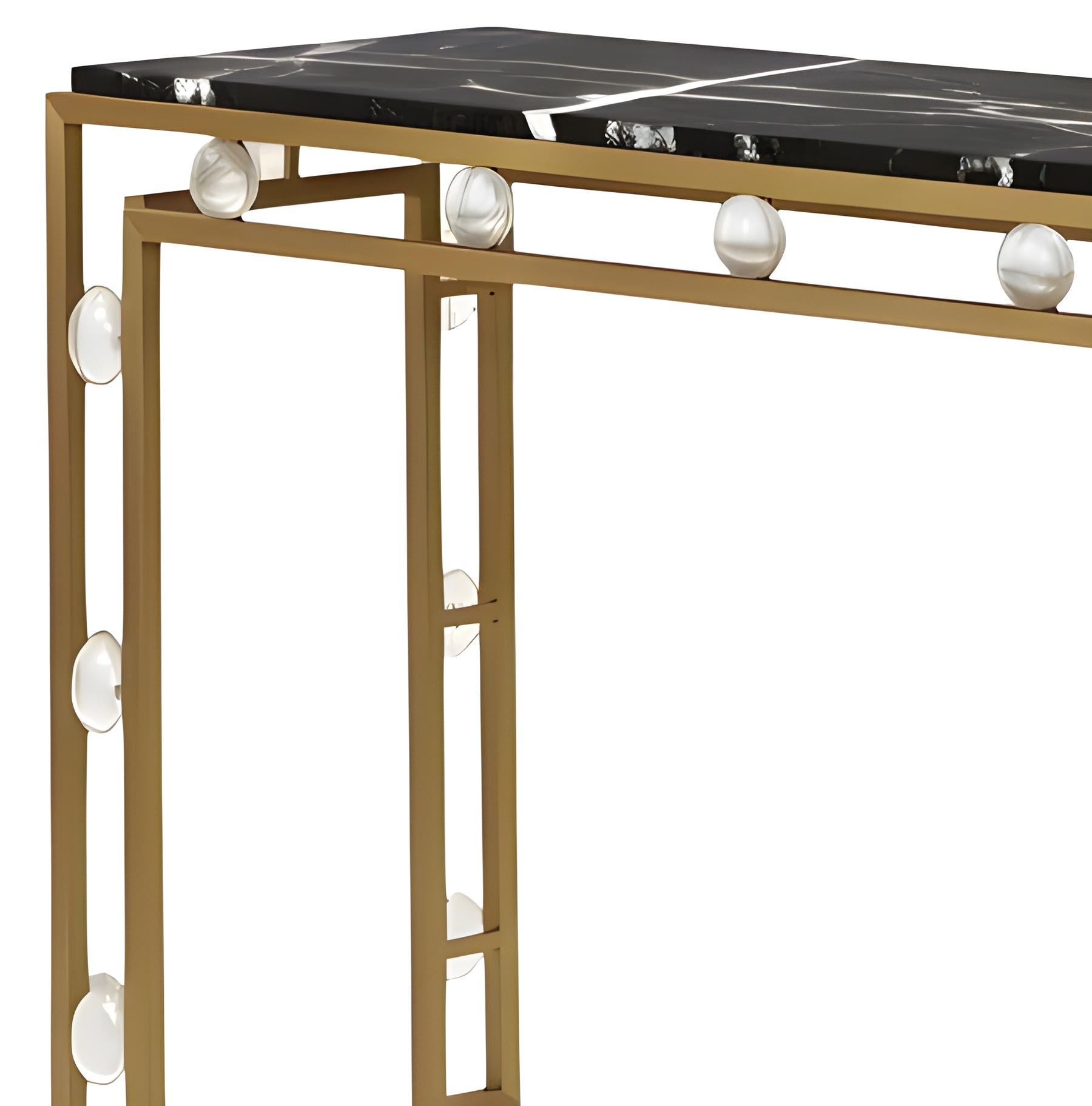 Ottone Console da collezione in ottone con cristalli di selenite e marmo nero, Jose Castro in vendita