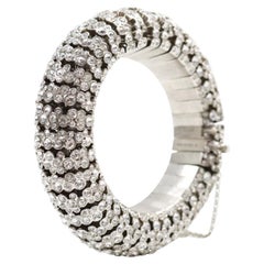 Celine Bracelet de collection en forme de dôme en diamants, c. 2000