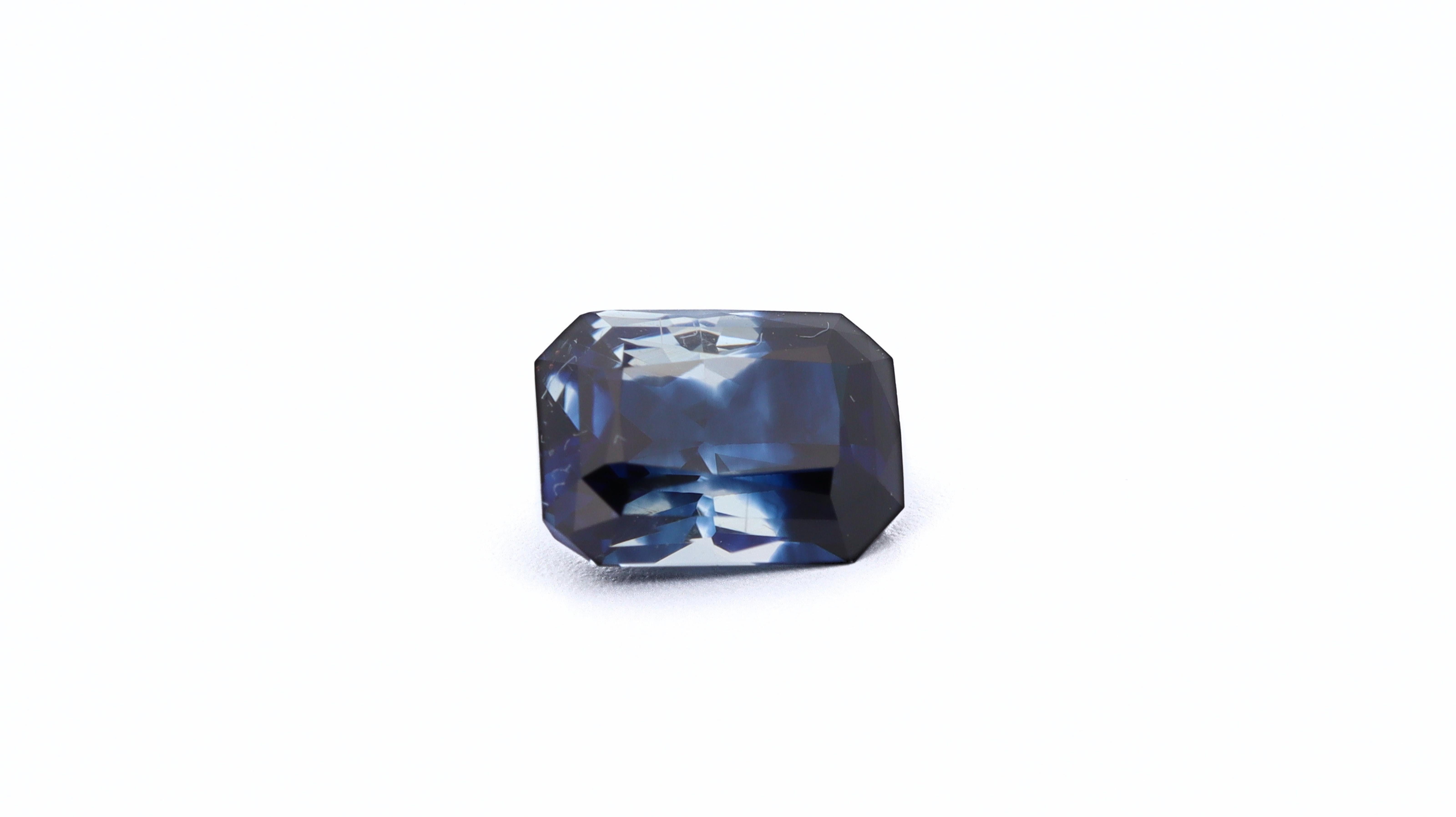 Women's or Men's Collectible Certified Colorless / Blue Sapphire  For Sale