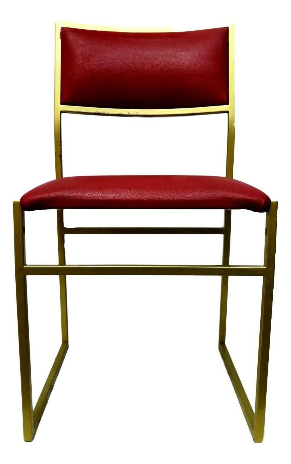 Collectible Chair in Gold Metal and Burgundy Upholstery, 1970s In Good Condition For Sale In taranto, IT