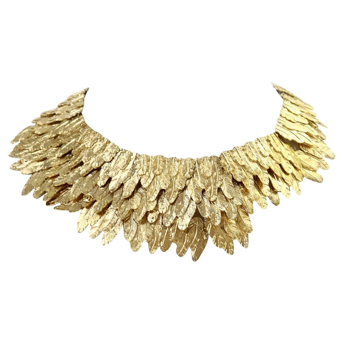Collectible Chanel Gold Choker Necklace Circa 2008 In Good Condition For Sale In New York, NY
