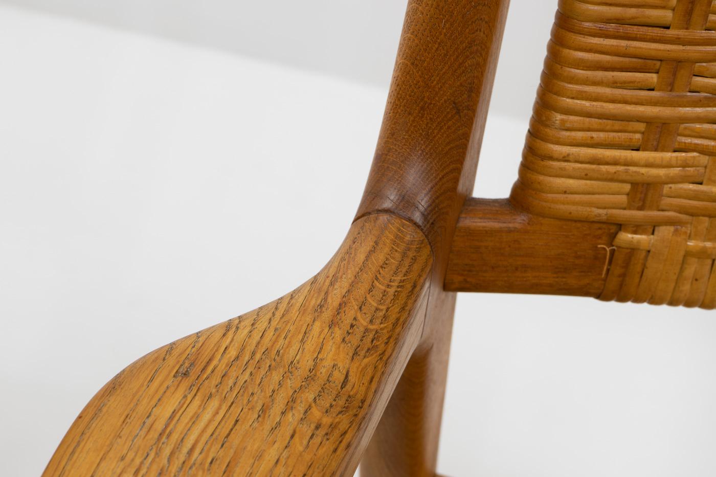 Collectible Design: Hans Wegner JH 516 Lounge Chairs for Johannes Hansen, 1950s For Sale 6