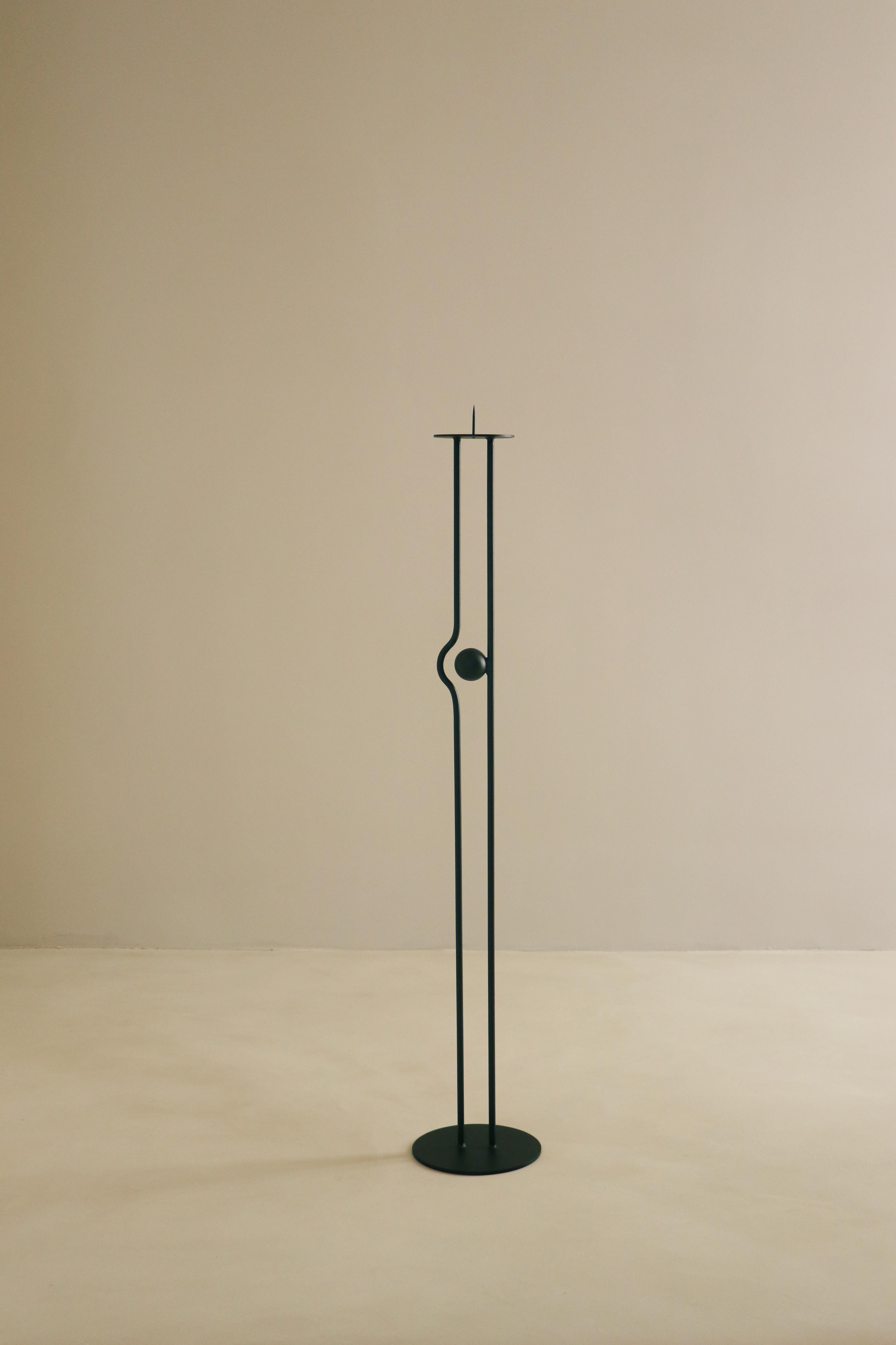 Espagnol Chandelier de collection en fer Design/One  - COLLECTION RITUAL III en vente