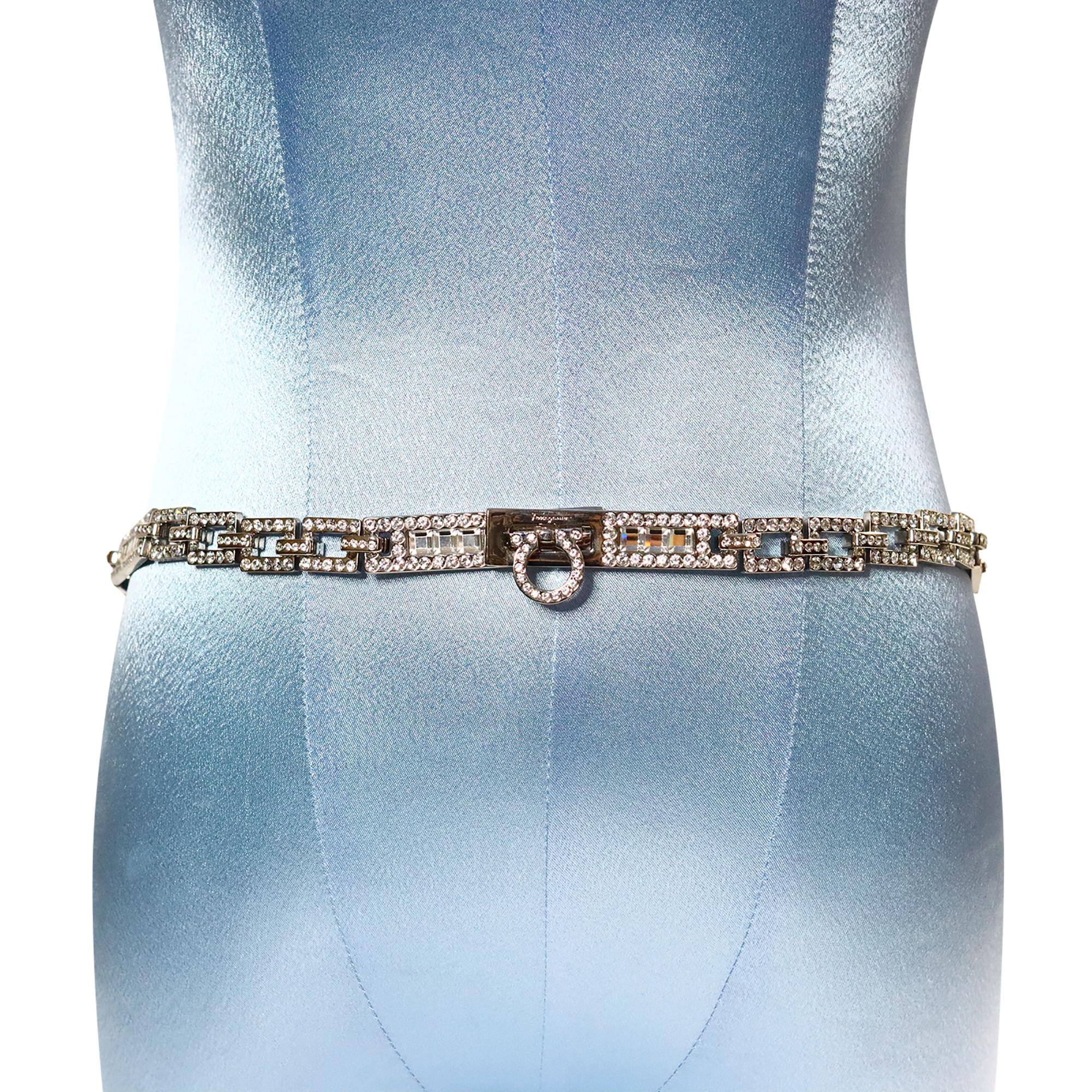 Sammlerstück Ferragamo Diamante Gliedergürtel Circa 2000er Jahre (Moderne) im Angebot