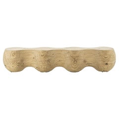 Banc d'intérieur/extérieur de collection sculpté dans un seul bloc de bois de cèdre massif