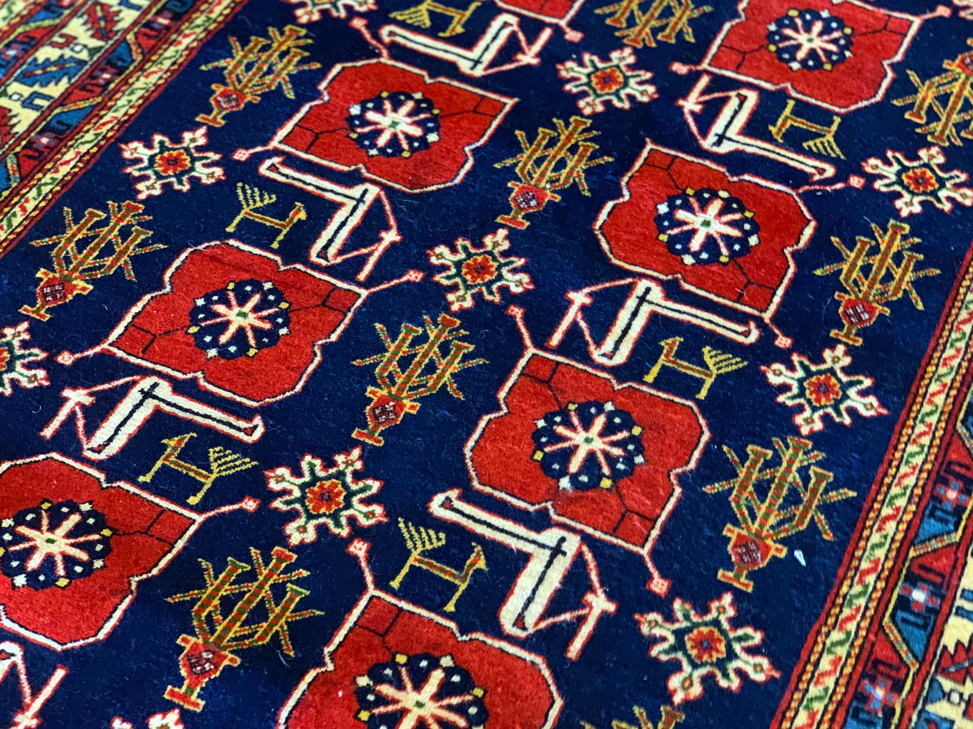Antiker handgewebter KaraKashli-Teppich aus Wolle, Sammlerstück (Kaukasisch) im Angebot