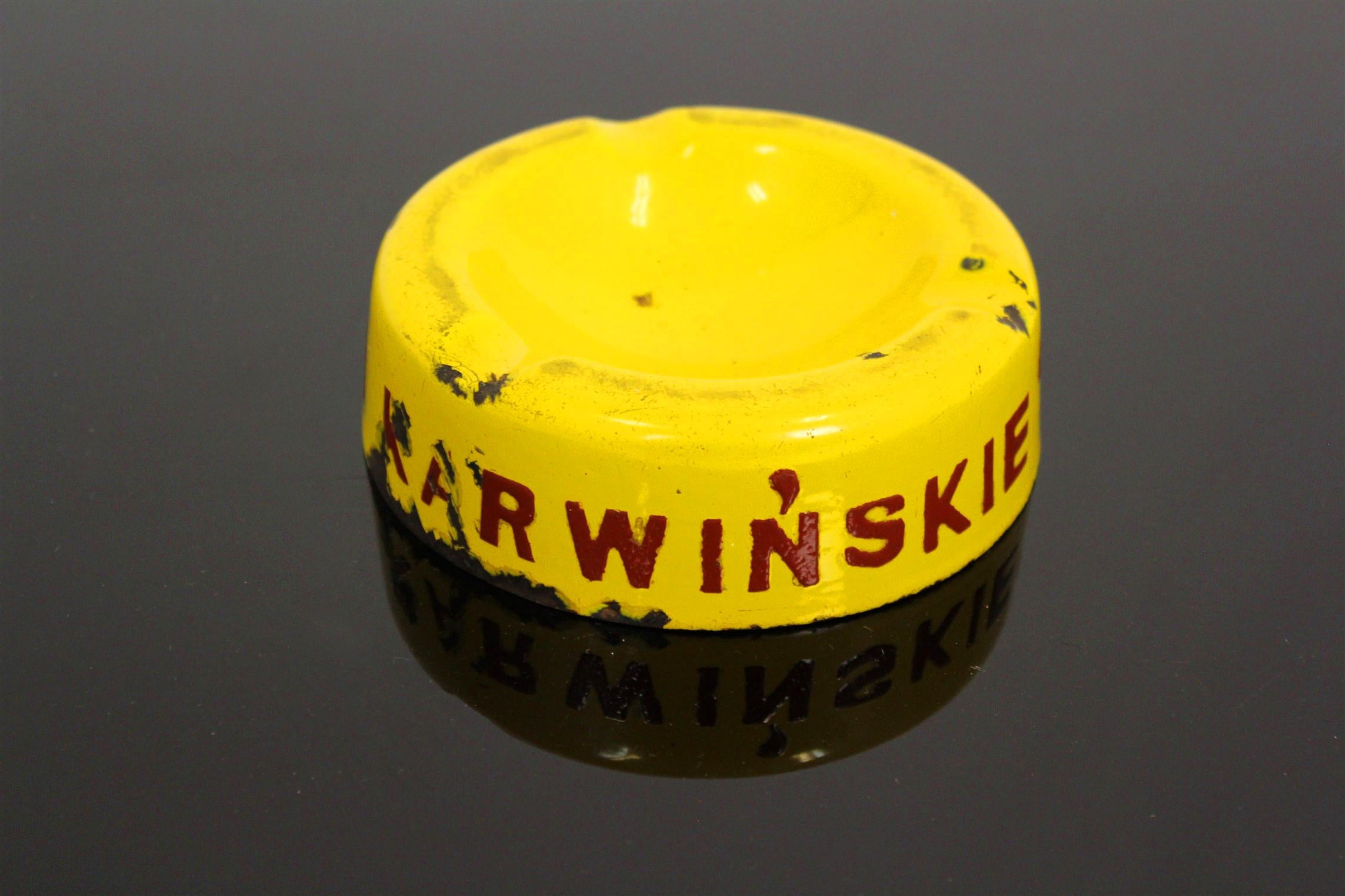 Collectible Karwinskie Brewery Metal Enamel Ashtray, Poland/Czech Republic, 1930 In Good Condition For Sale In Żory, PL