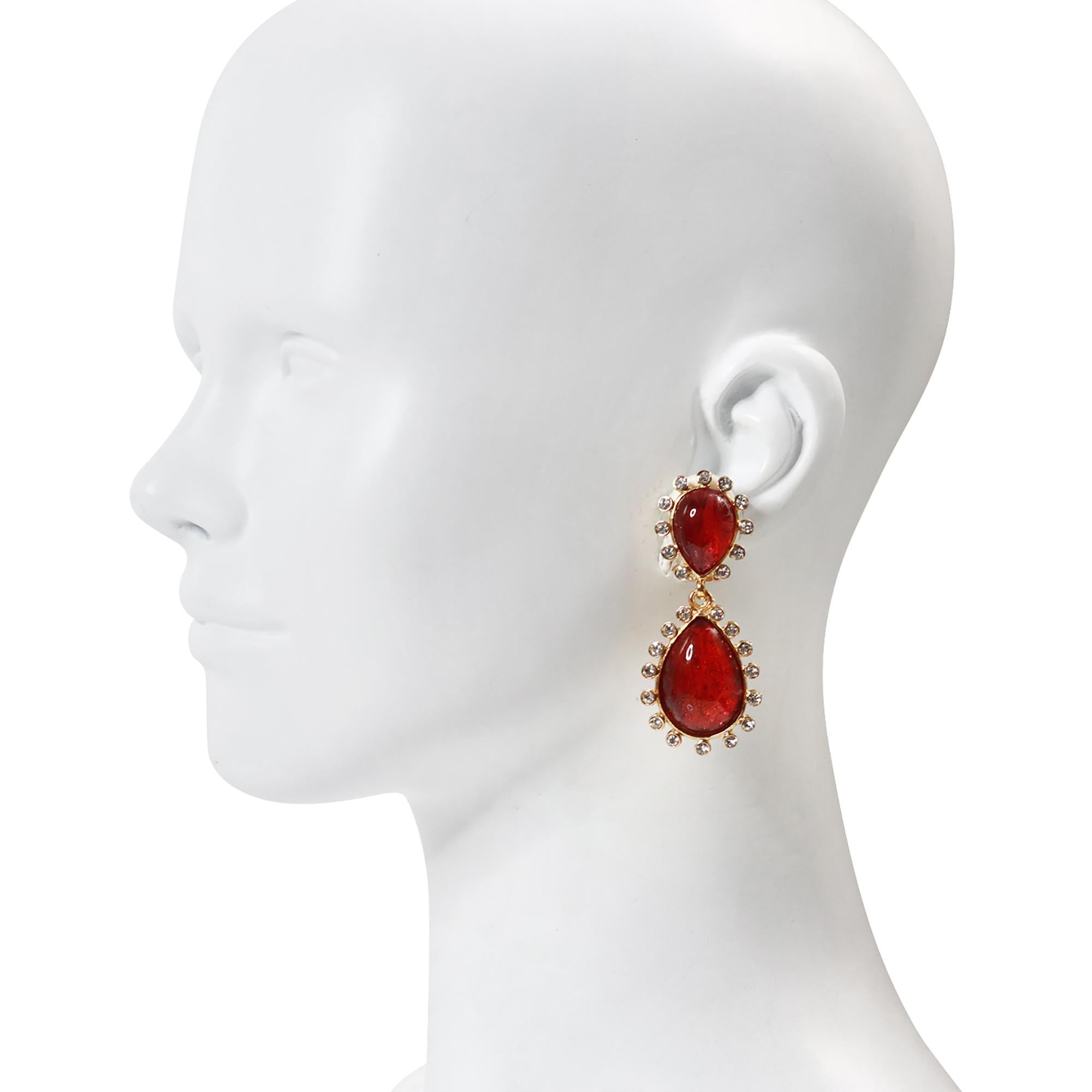 KJL da collezione in oro con diamante a goccia in resina rossa, circa anni 2000 In condizioni buone in vendita a New York, NY