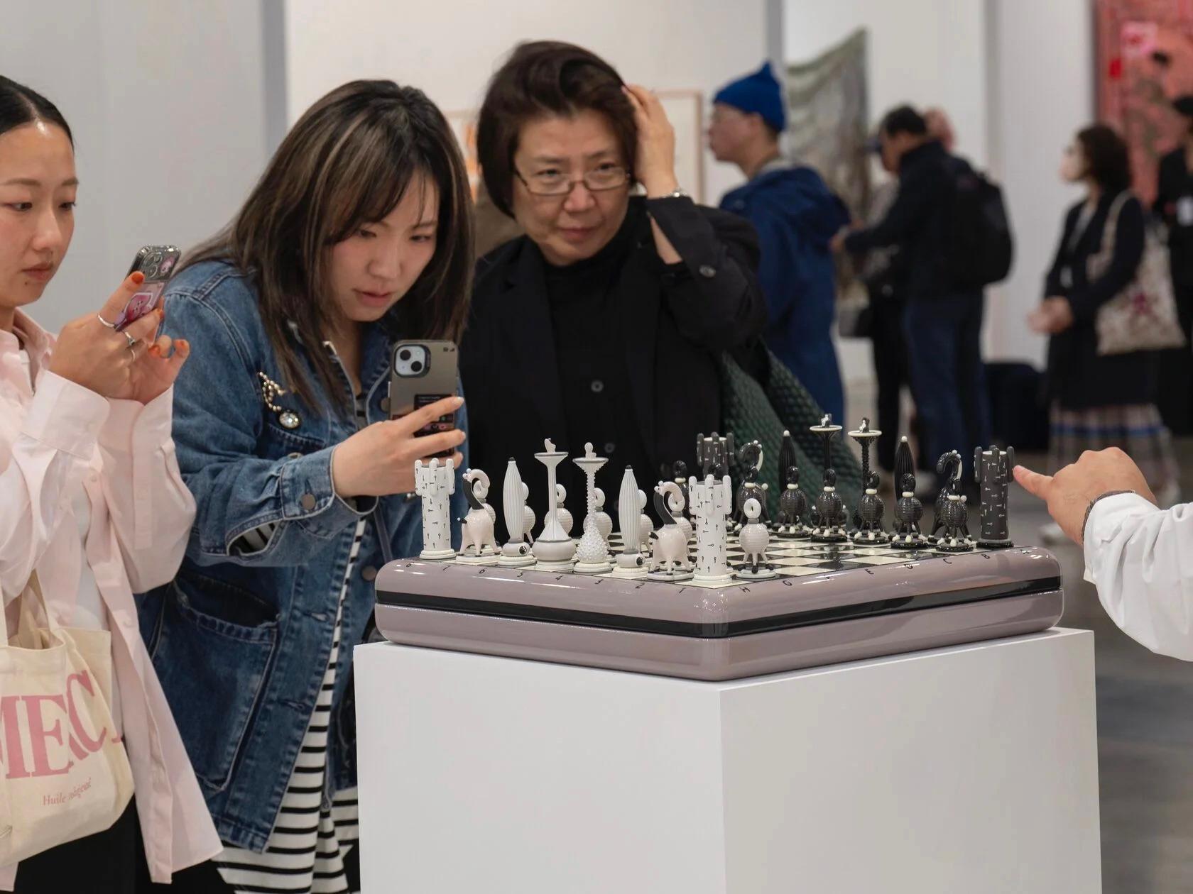 Collectible Limited Edition Chess Set Another Kingdom: Dichotomy by Yoomoota In New Condition For Sale In วัฒนา, TH
