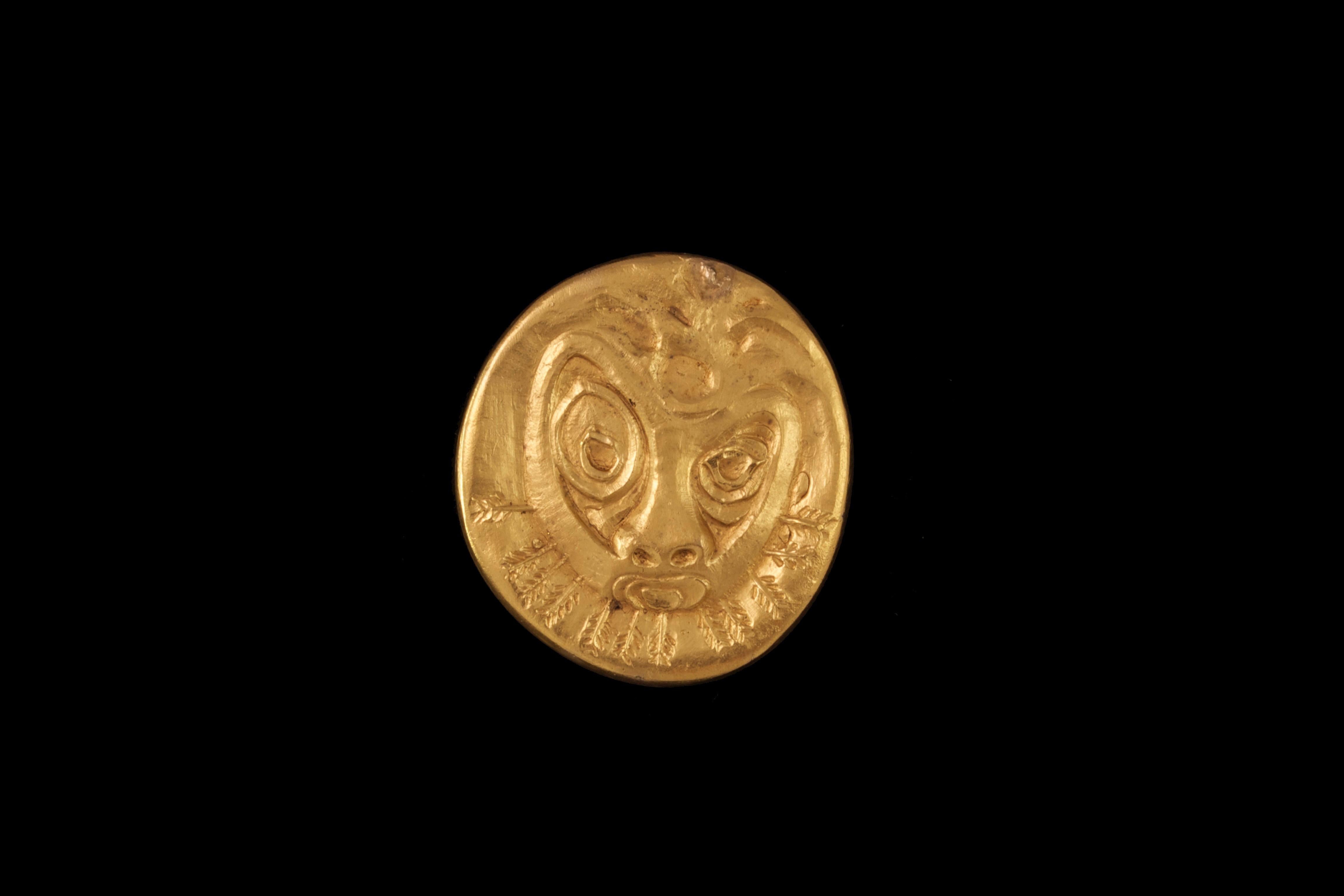 Women's or Men's Collectible Line Vautrin Gilt Bronze Brooch, c. 1945 For Sale