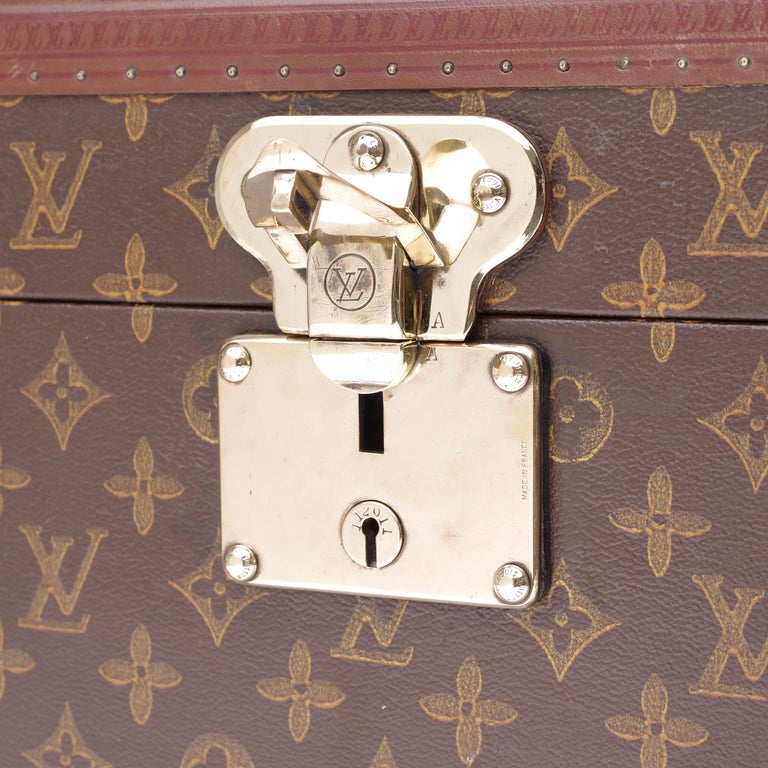 Collectible Louis Vuitton Cabin Vanity Case in monogram Canvas For