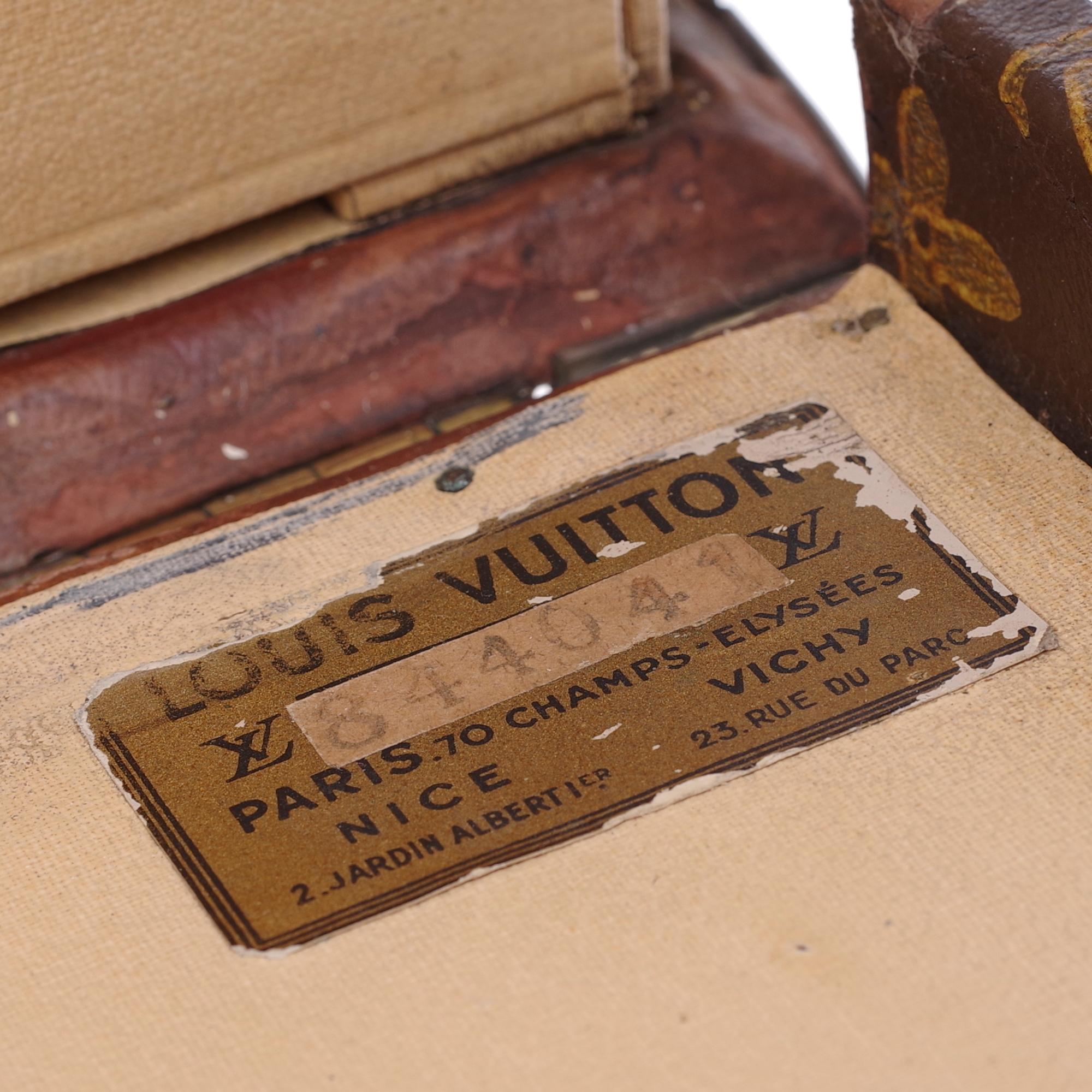 Collectible Louis Vuitton Cabin Vanity Case in monogram Canvas 1