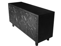 Med da collezione. Martellato Antq. Credenza floreale in bronzo - Credenza rivestita in metallo