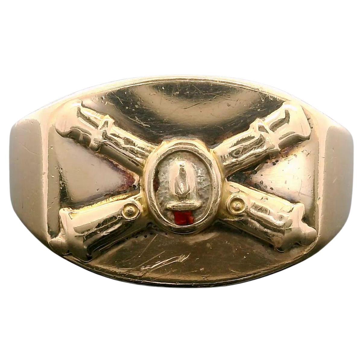 Collectible Men
s 10k Yellow Gold 
Enamel Crossed Cannon Rifle Signet Band Ring For Sale