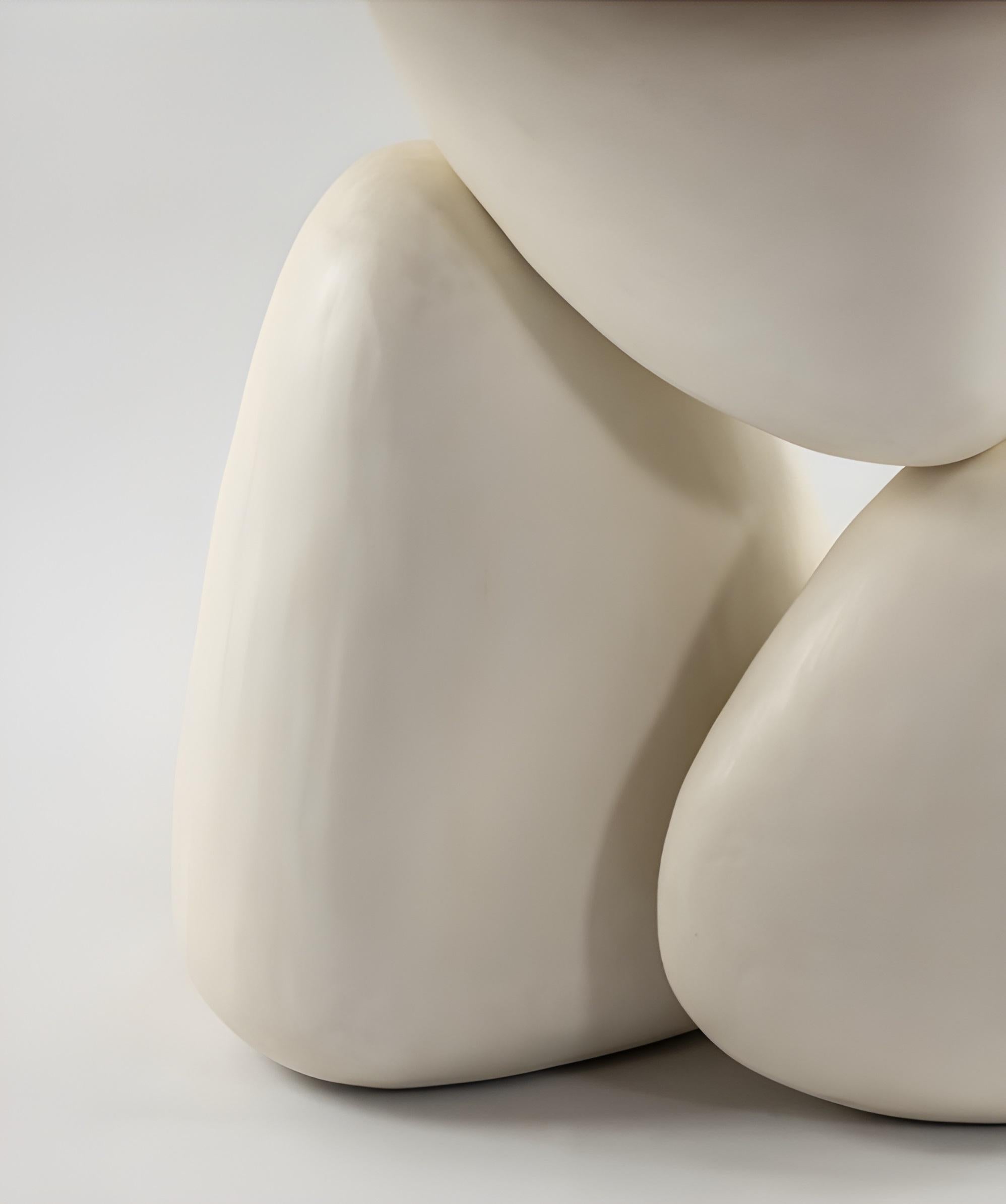 Plâtre Collectional Modern Sculptural Side Table with Organic Base By José Castro en vente