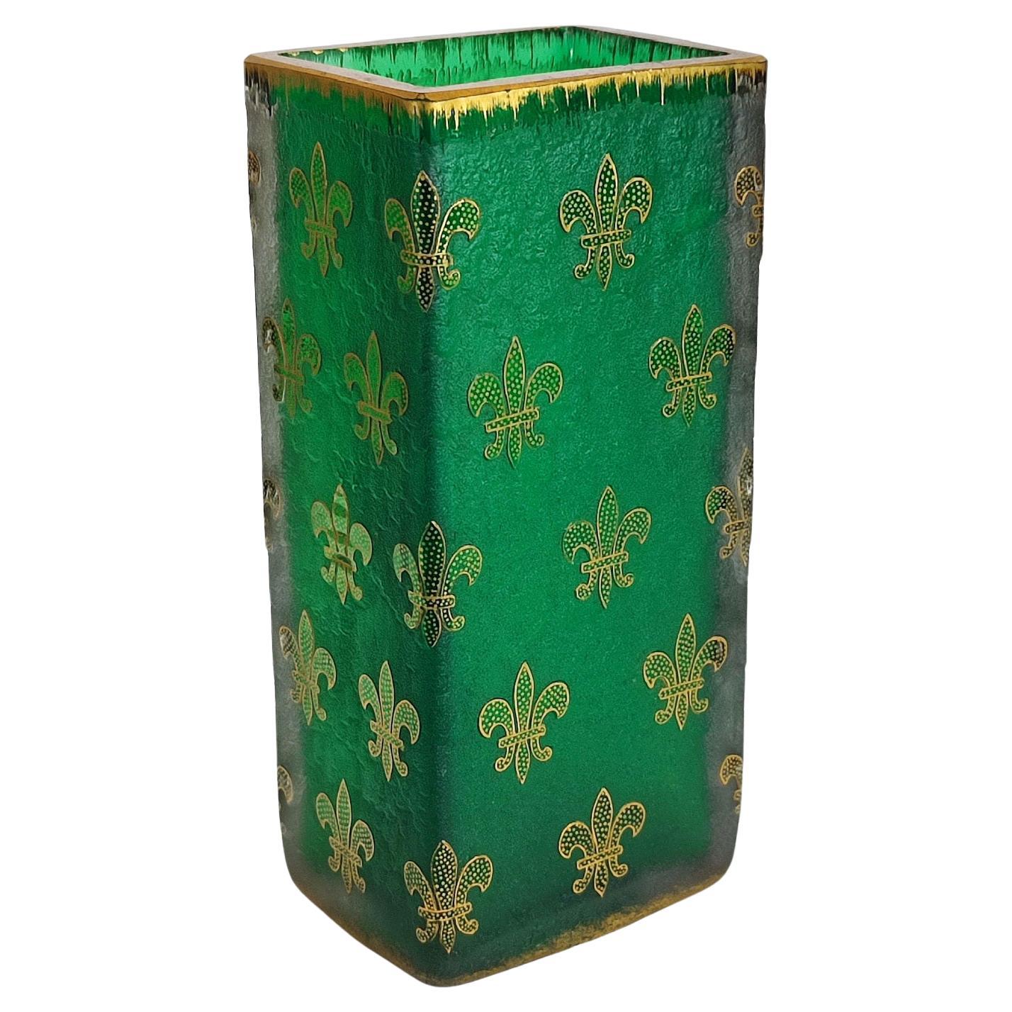 Sammlerstück Museumsgegenstand Daum Nancy Kamee-Glasvase 'Fleur-de-lis', Frankreich 1900er Jahre