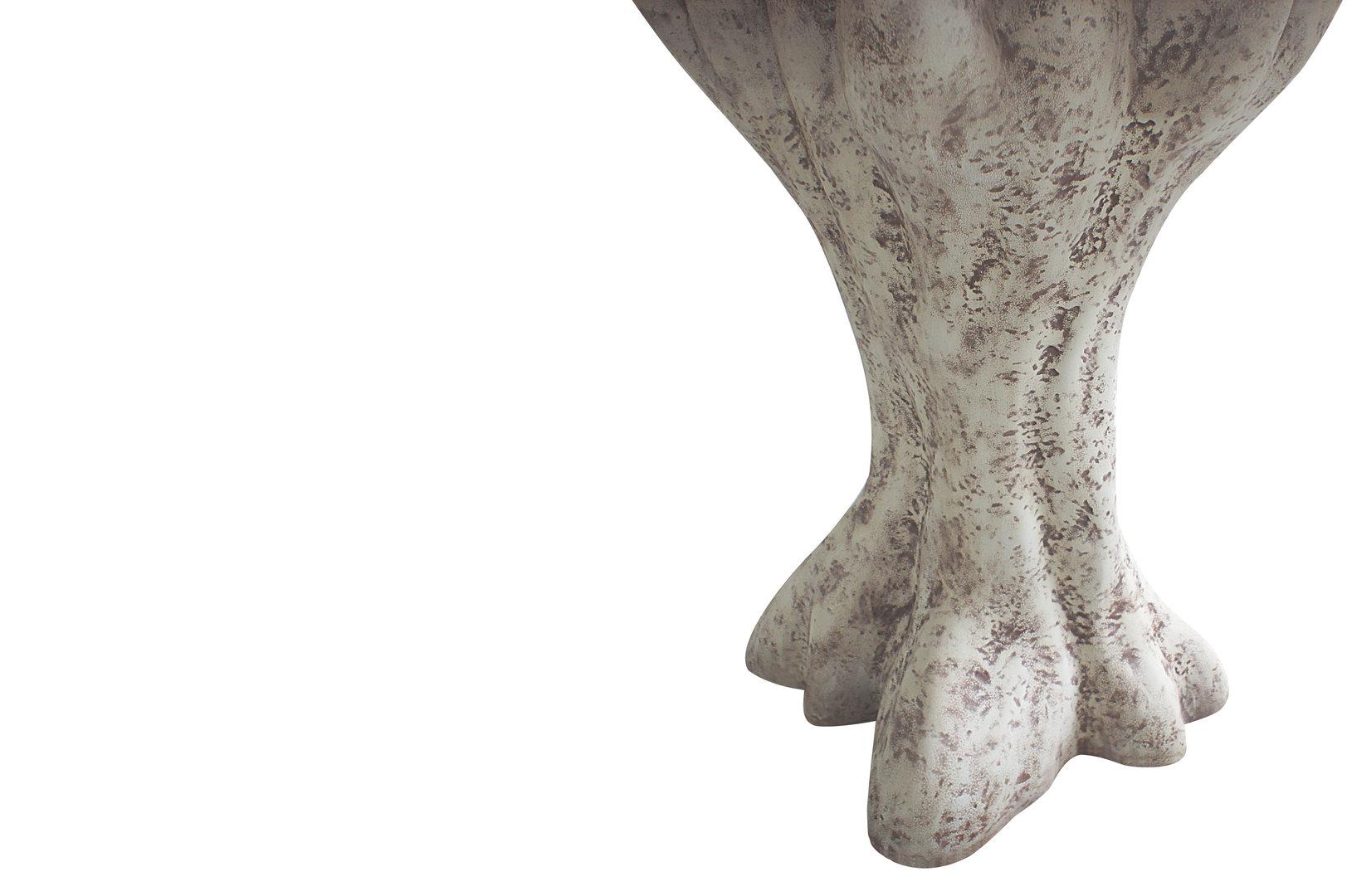 Tavolo da pranzo organico da collezione con piedistallo per esterni - Finitura in resina anticata In condizioni Nuovo in vendita a NEW YORK, NY