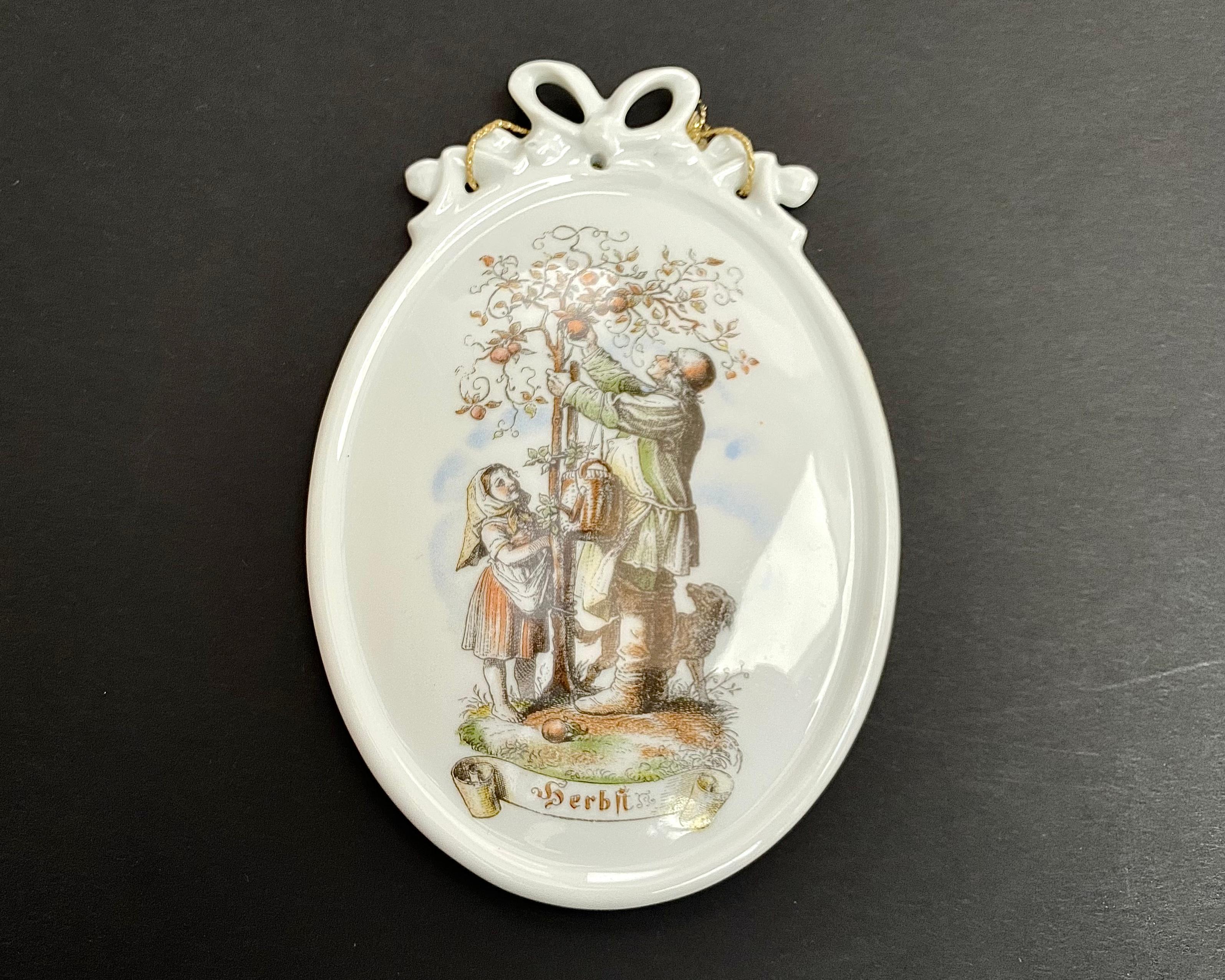 Collectible Porcelain Panels Plaquette Seasons Tettau, Set 4, Germany, 1970s 1