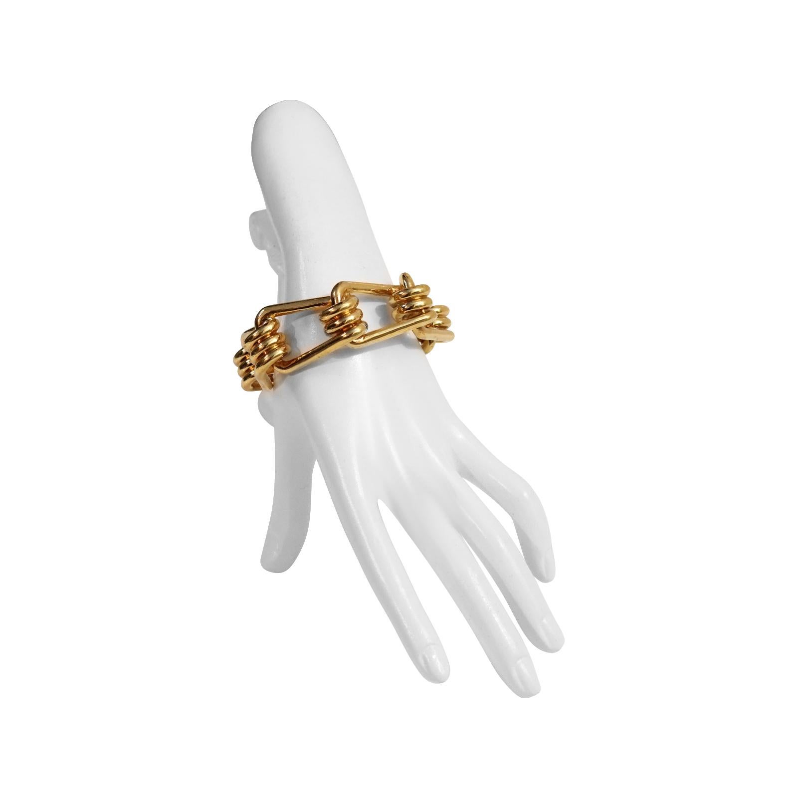 Collectible Reed Krakoff Gold Tone Knotted Cuff Bracelet Circa 2000's For Sale 2