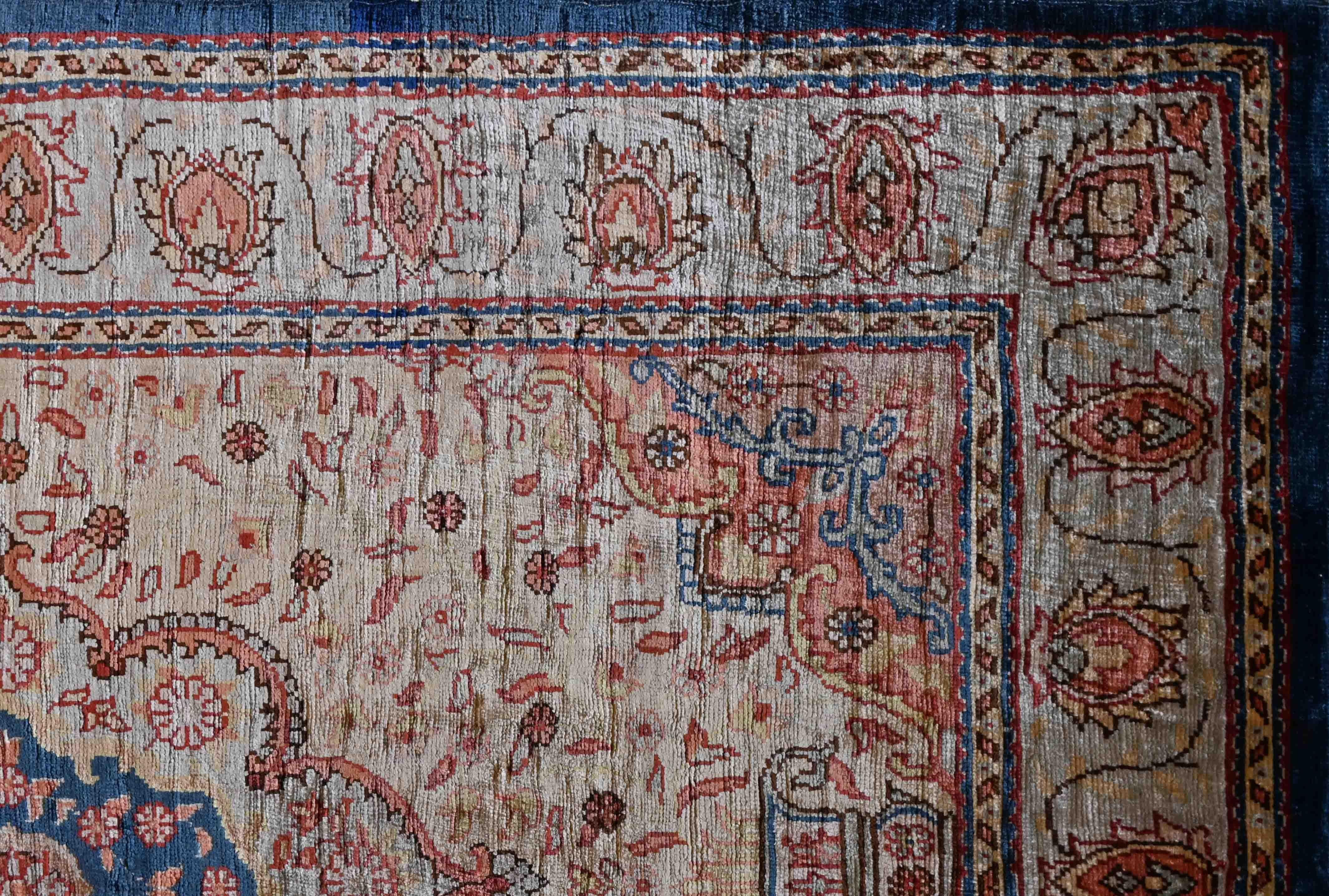 Alfombra de colección circa 1960 - Alfombra de seda Hereké - 73cmx47cm - No. 743 Tribal en venta