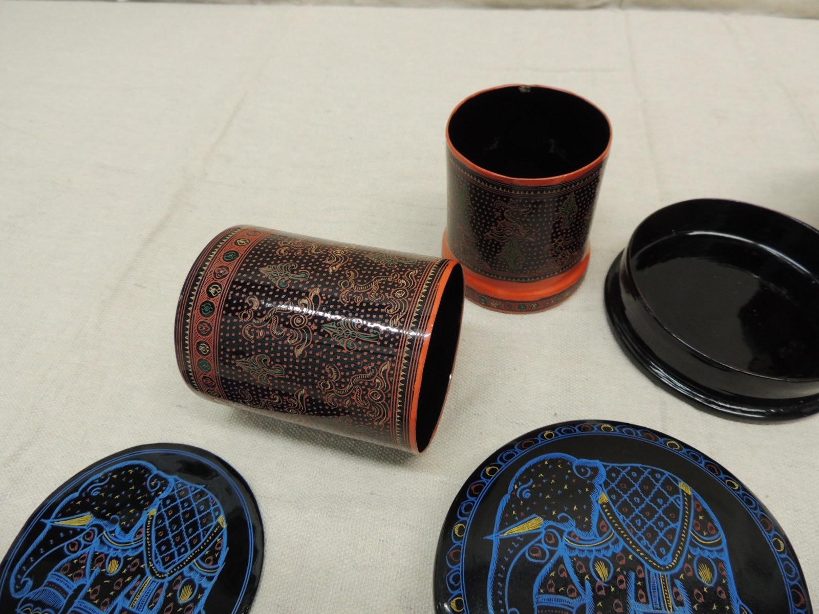 Collectible Set of Indian Lacquer Ware In Good Condition In Oakland Park, FL
