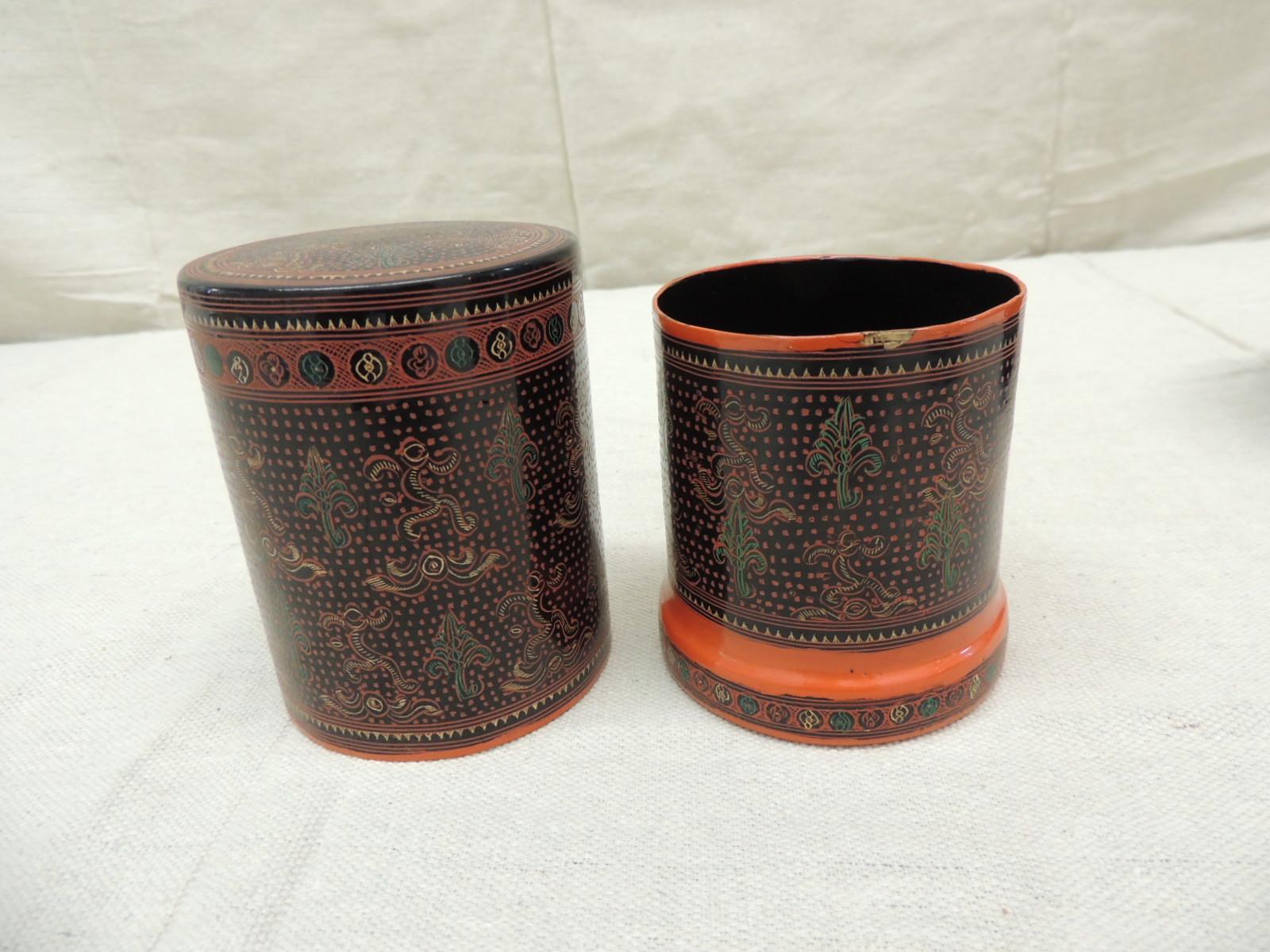 Collectible Set of Indian Lacquer Ware 2