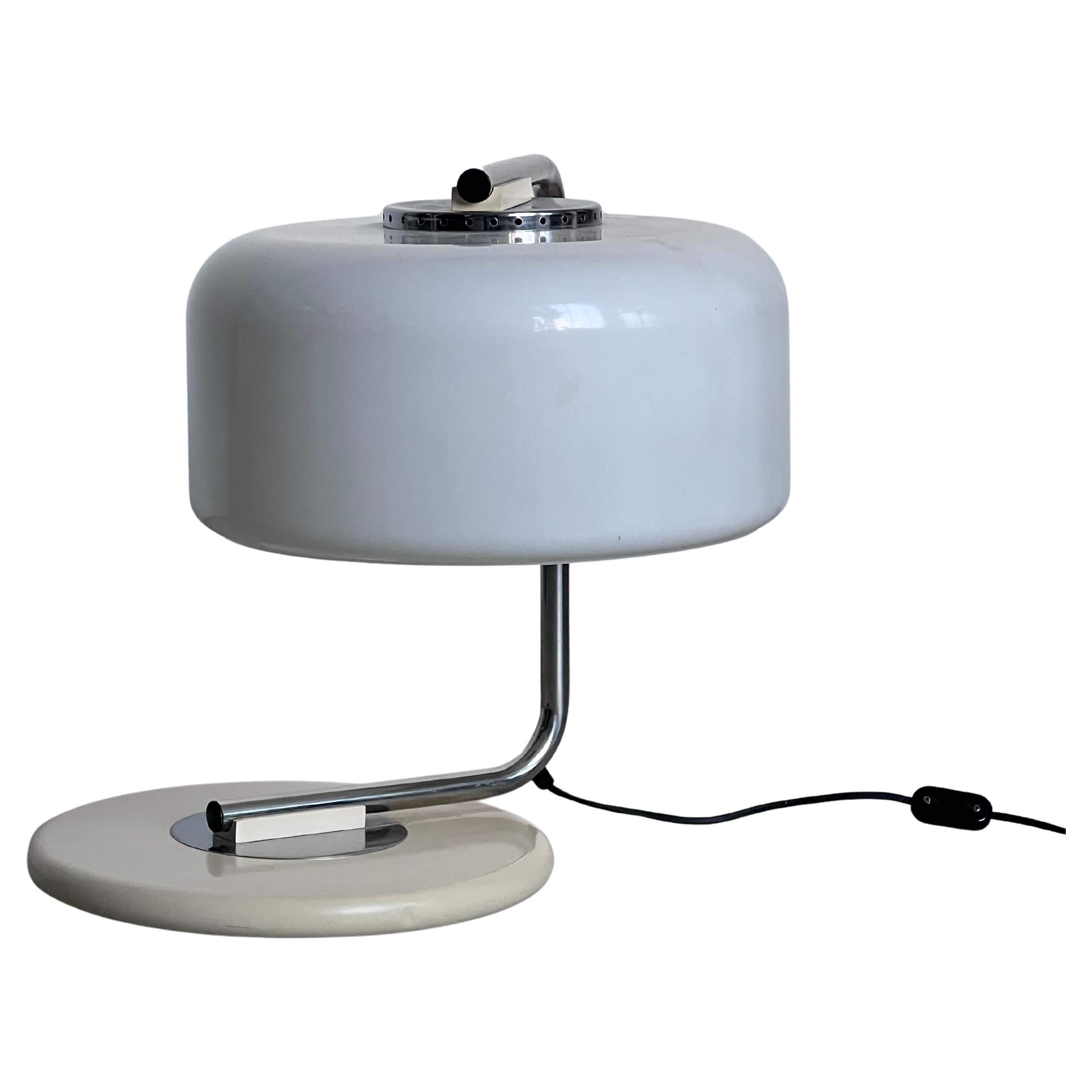 Lámpara de mesa/escritorio coleccionable Space Age de acero y plexiglás de Zonca Voghera en venta