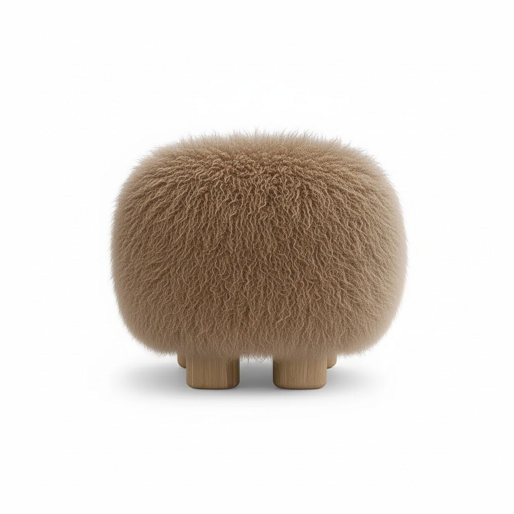 Fauteuil de style Collectional en fausse fourrure de Mongolie par Sidani Design/One Neuf - En vente à NEW YORK, NY