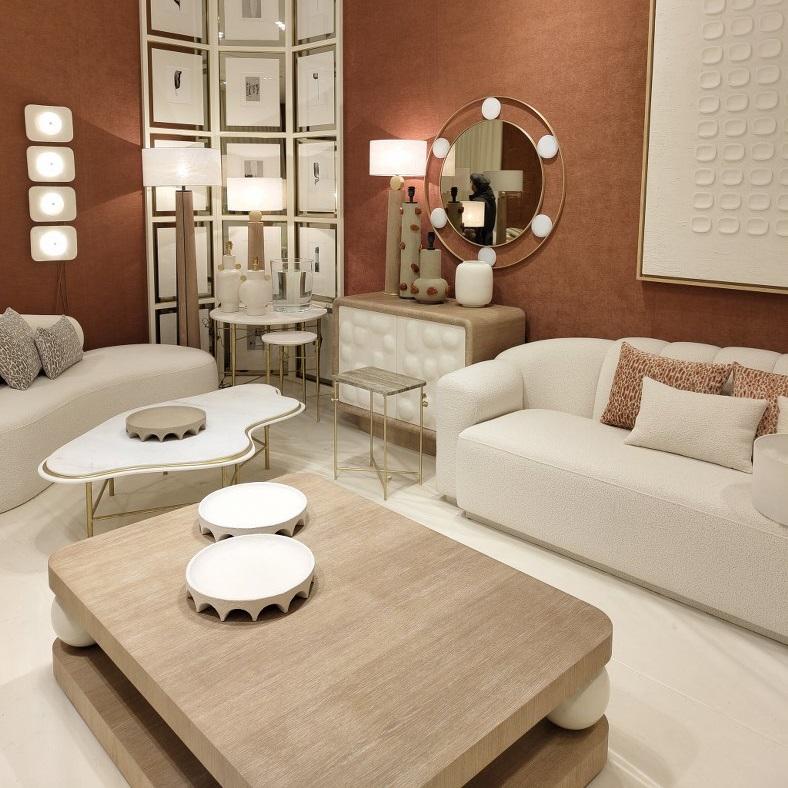 Moderne Table basse de collection en noyer et sphères laquées par José Castro en vente