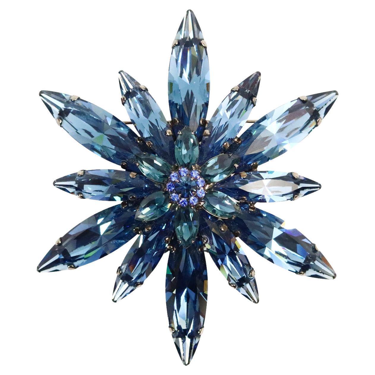 Modern Collectible Tim Szlyk Montana Blue Crystal Brooch Circa 2000s For Sale