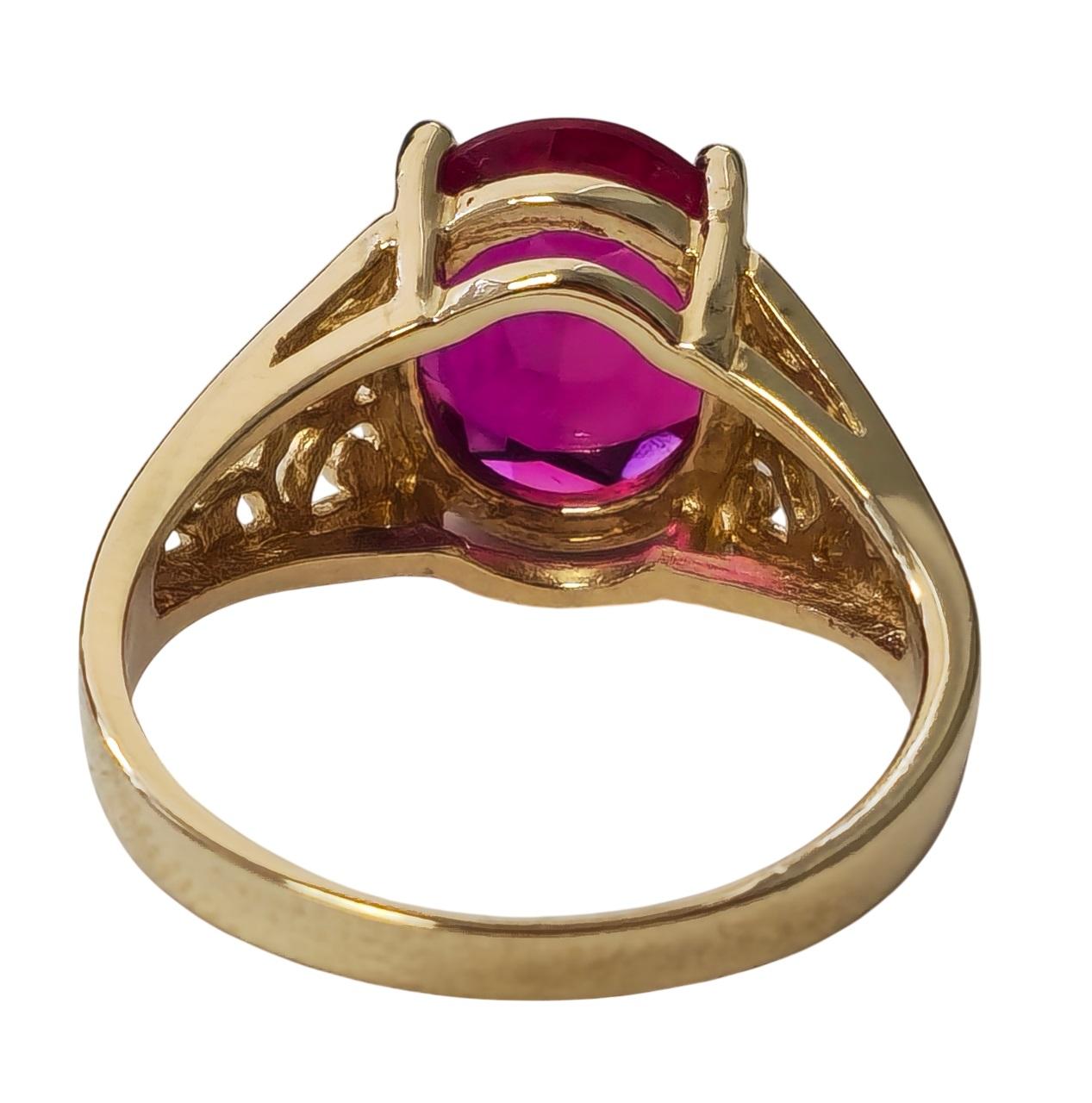 Sammlerstück Vintage AAA Rubin-Ring aus Gelbgold Damen im Angebot