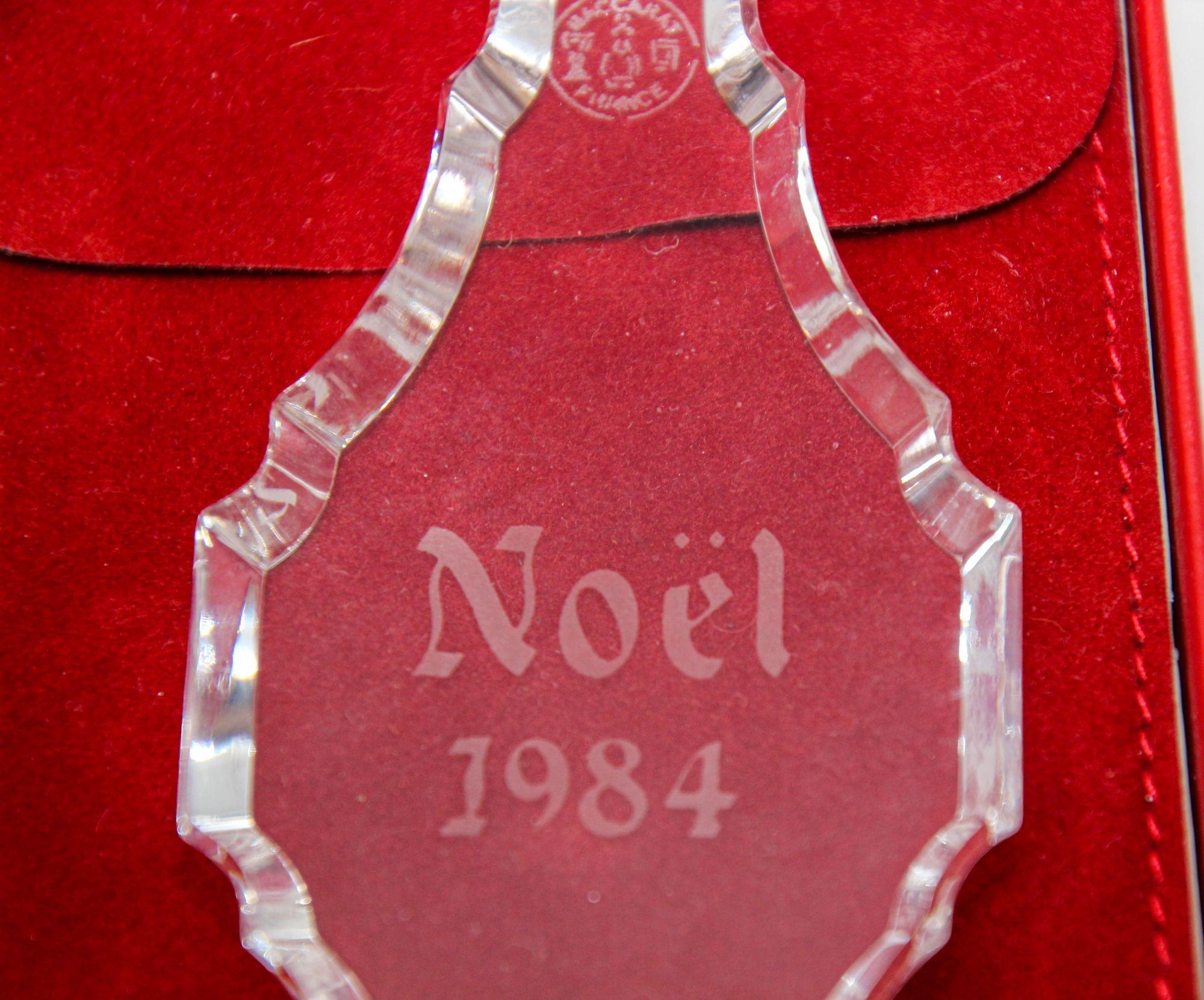 Ornement de collection Noel en cristal de Baccarat vintage avec boîte, 1984 Bon état - En vente à North Hollywood, CA