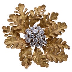 Spilla d'oro e diamanti Bulgari vintage da collezione, circa 1970