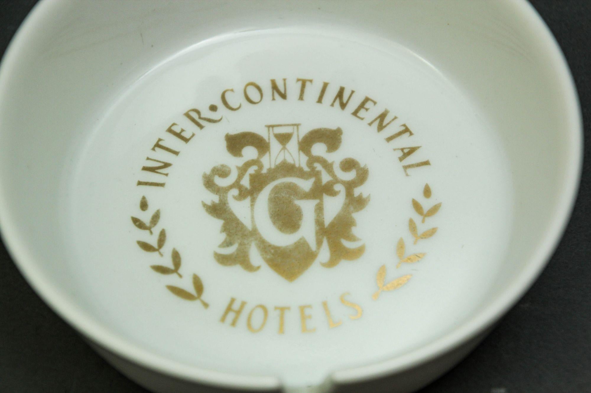 Swiss Collectible White Ashtray Inter-continental Hotel Geneve Switzerland 1970's For Sale
