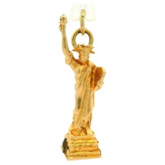 Collectible Yellow Gold 3D Detailed Statue of Liberty Charm Pendant