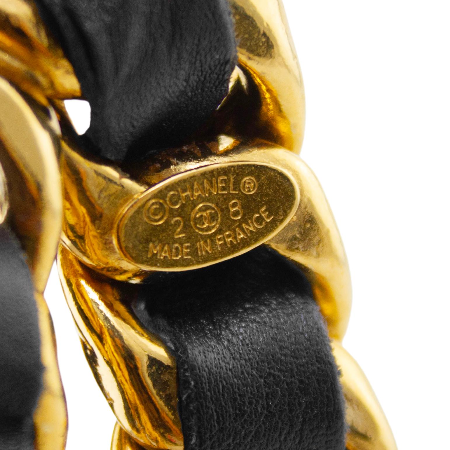 Women's or Men's Collection 28 Runway Chanel Black Chainlink Belt For Sale