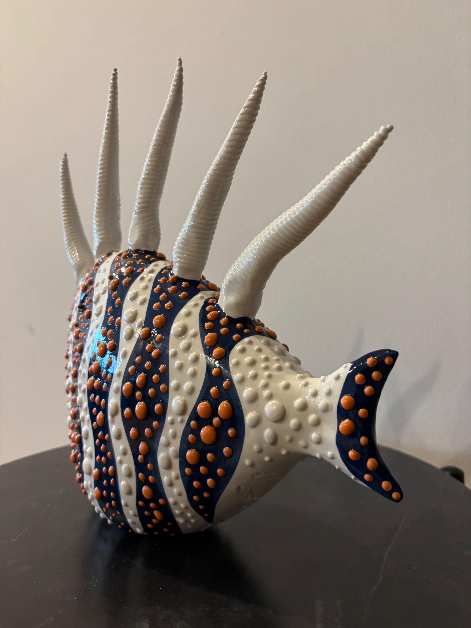 Collectional 4 Poisson décoratif, centre de table en céramique. Fabriqué à la main Italie. Sur mesure. 2025 en vente 7