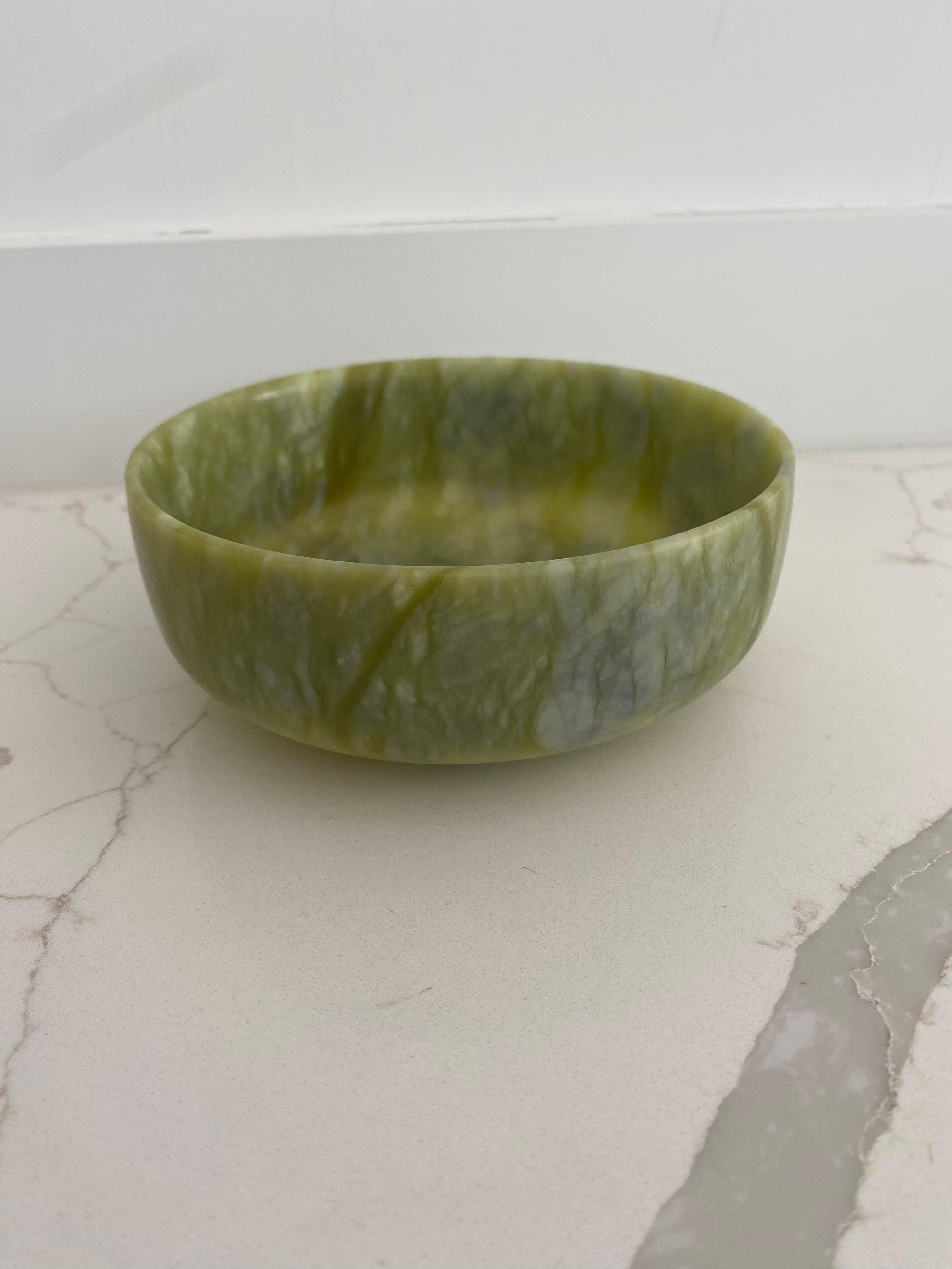 Collection 5 jade? stone Chinese bowls green veined modern shapes  For Sale 5