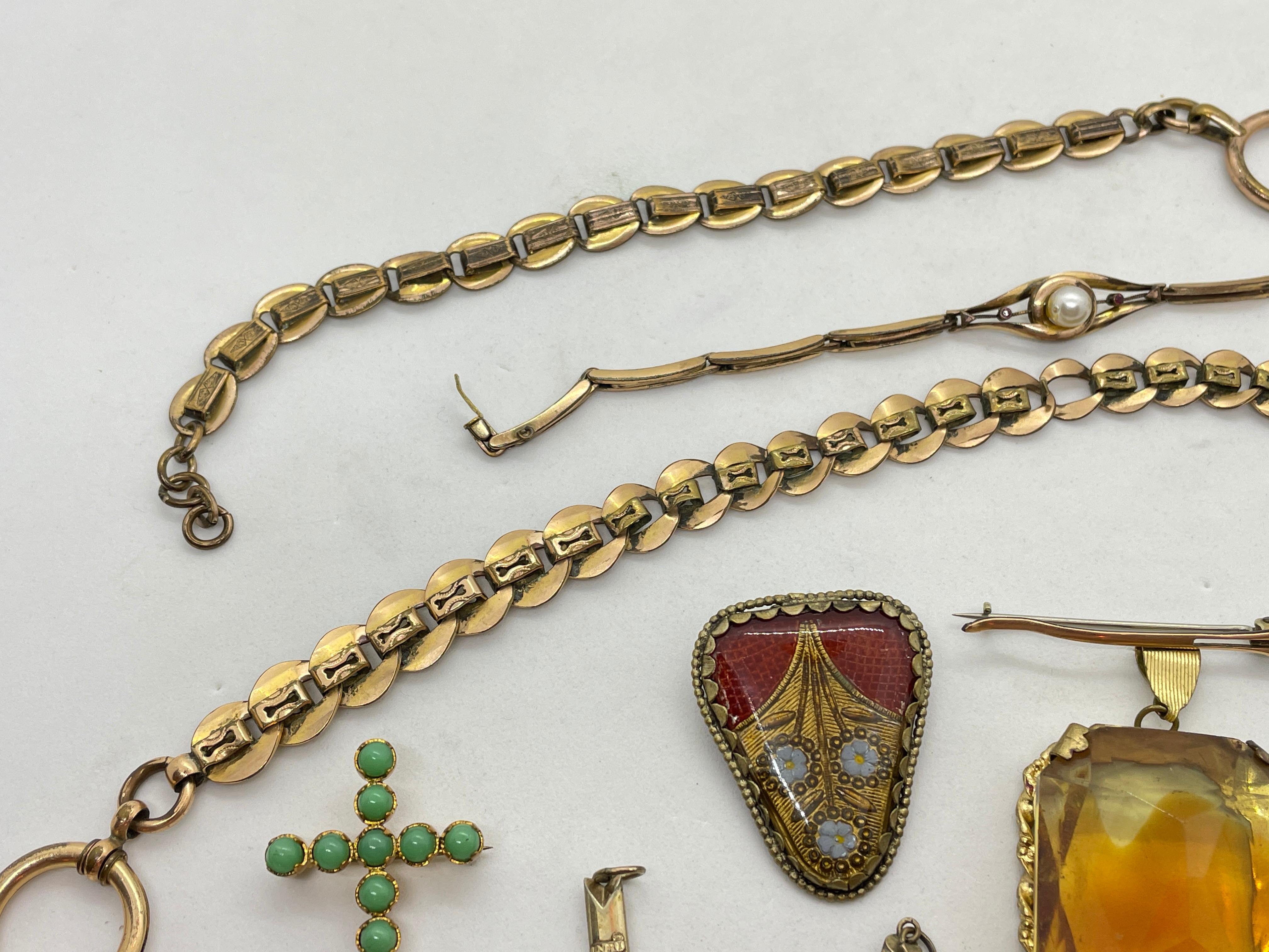 Collection de broches et pendentifs en chaîne de montre Art nouveau allemand ancien avec bijoux, années 1900 en vente 5