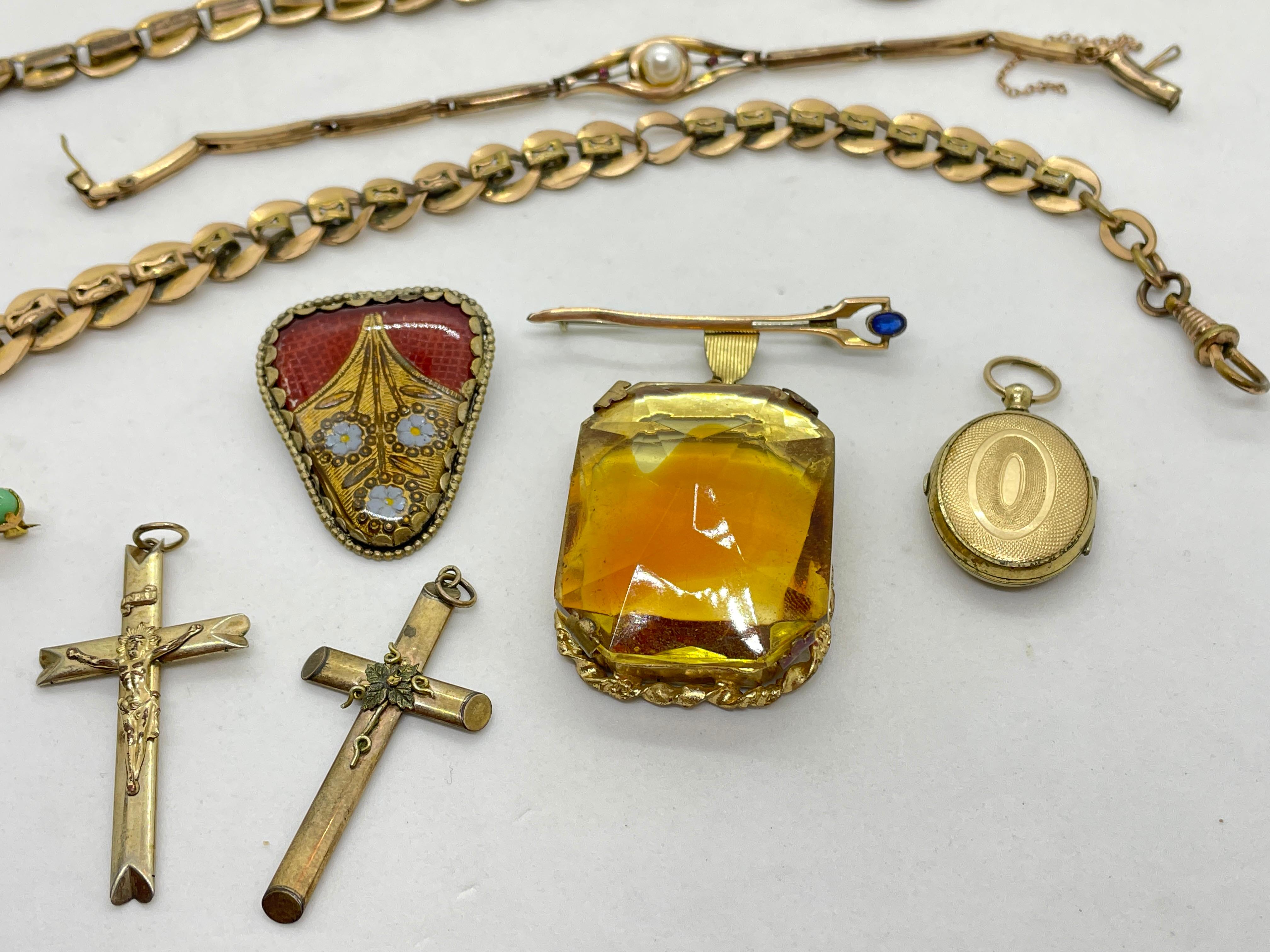 Collection de broches et pendentifs en chaîne de montre Art nouveau allemand ancien avec bijoux, années 1900 en vente 1