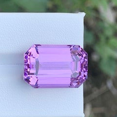 Collection Grade Lavender Pink Color Natural Kunzite (Spodumene) Gemstone 19mm