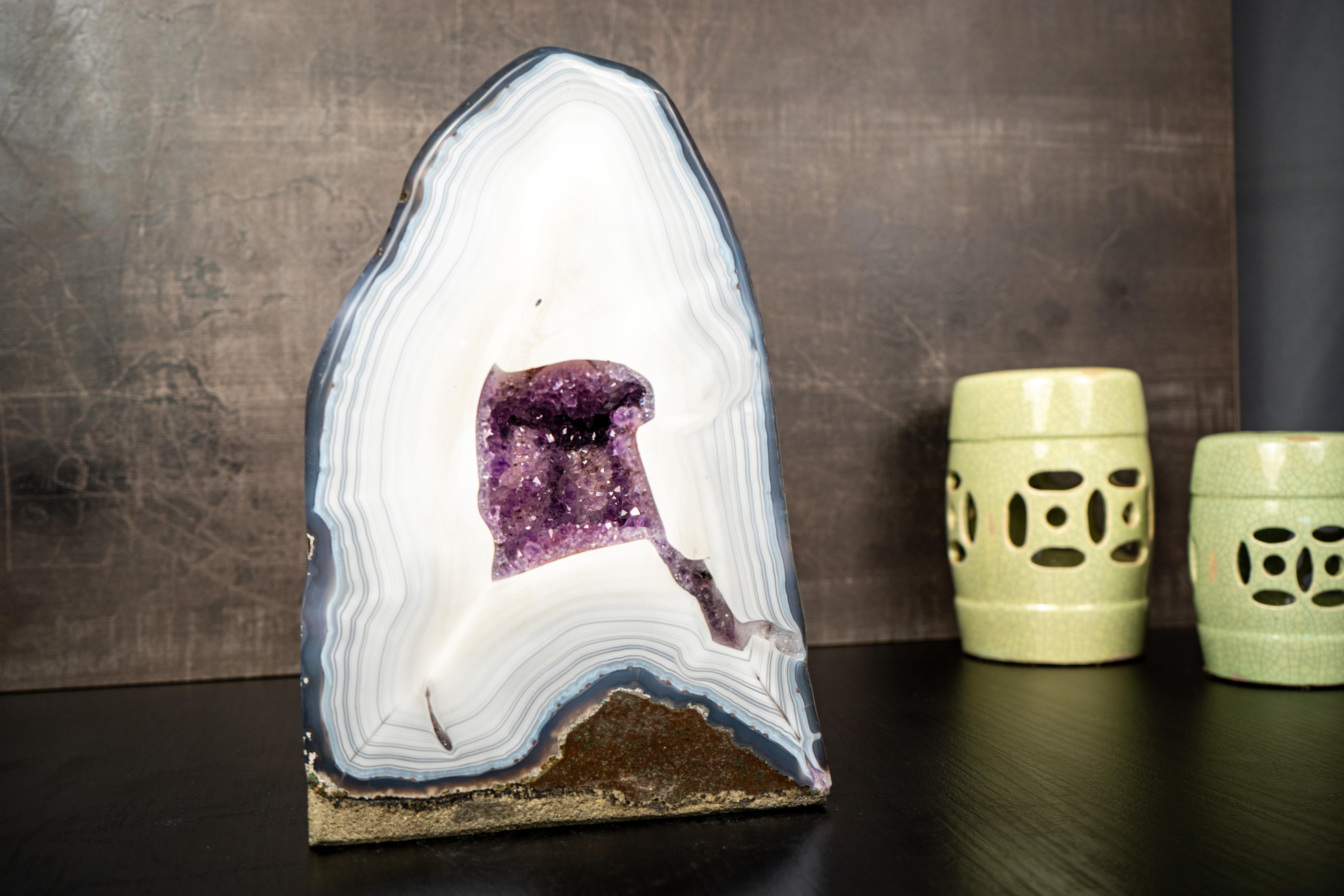Collection-Grade White Lace Agate Geode with Violet Druzy Cave For Sale 1