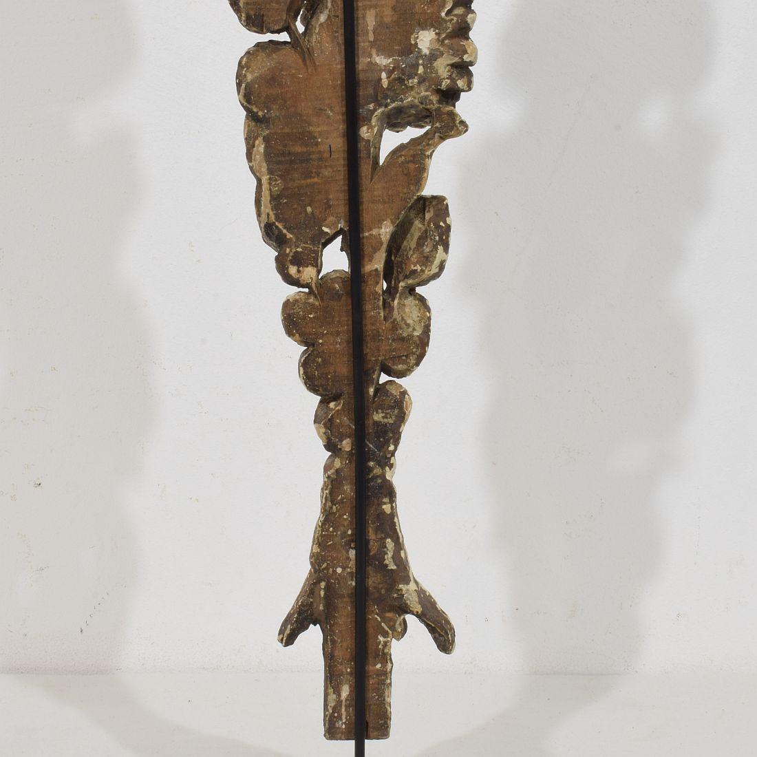 Collection Late 18th Century French Neoclassical Carved Wooden Ornaments For Sale 6